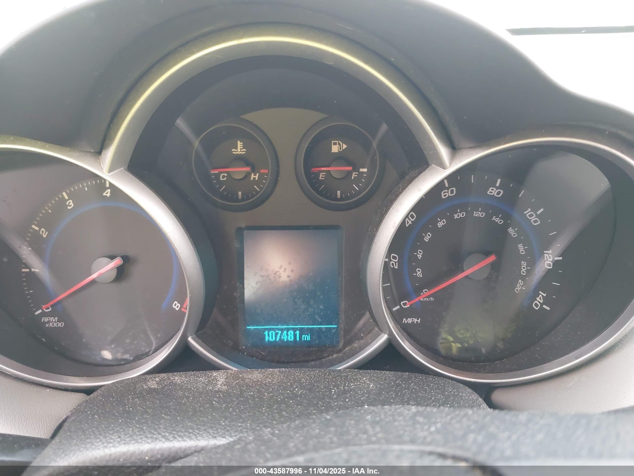 CHEVROLET CRUZE image 7