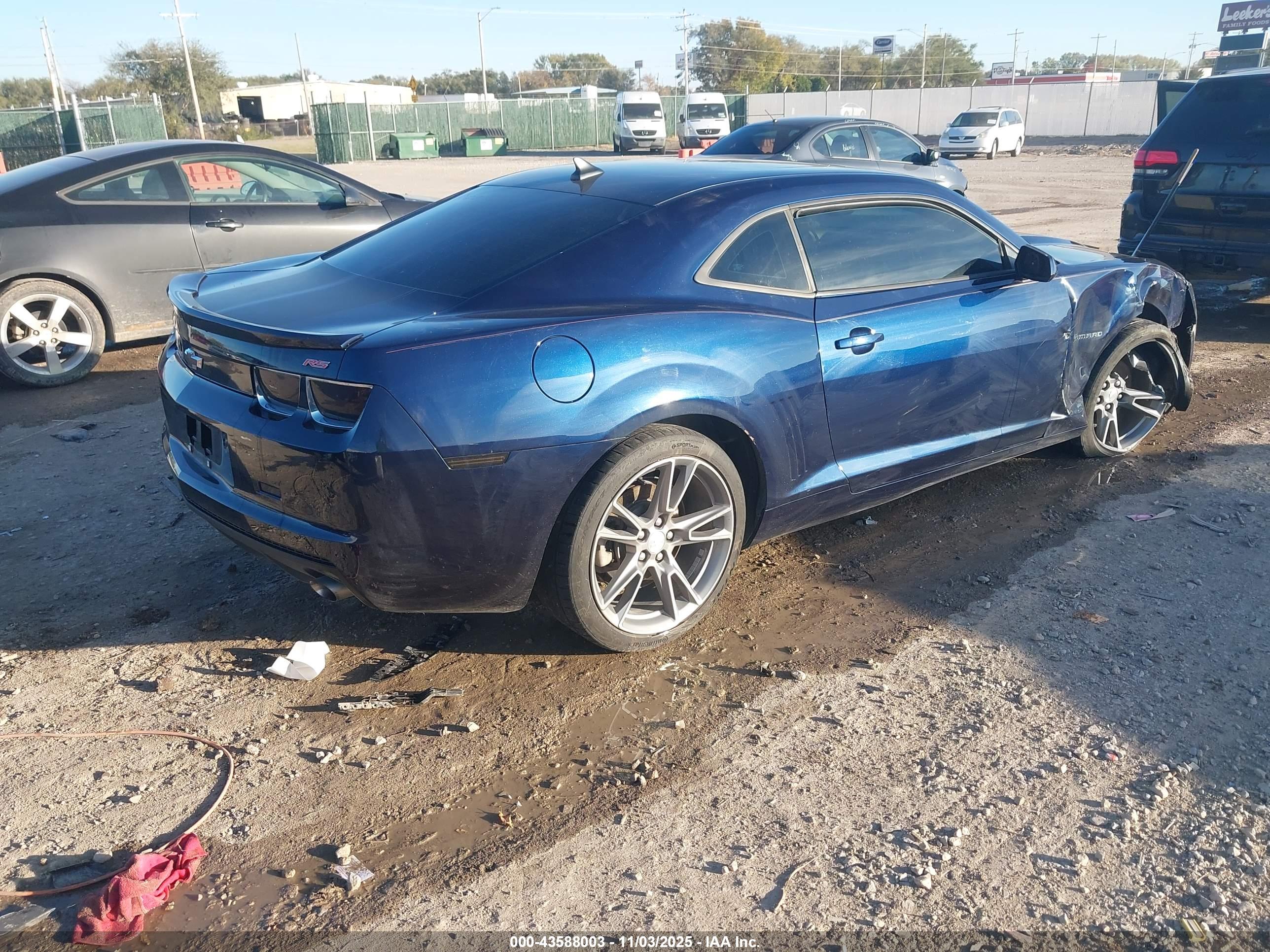 CHEVROLET CAMARO image 4