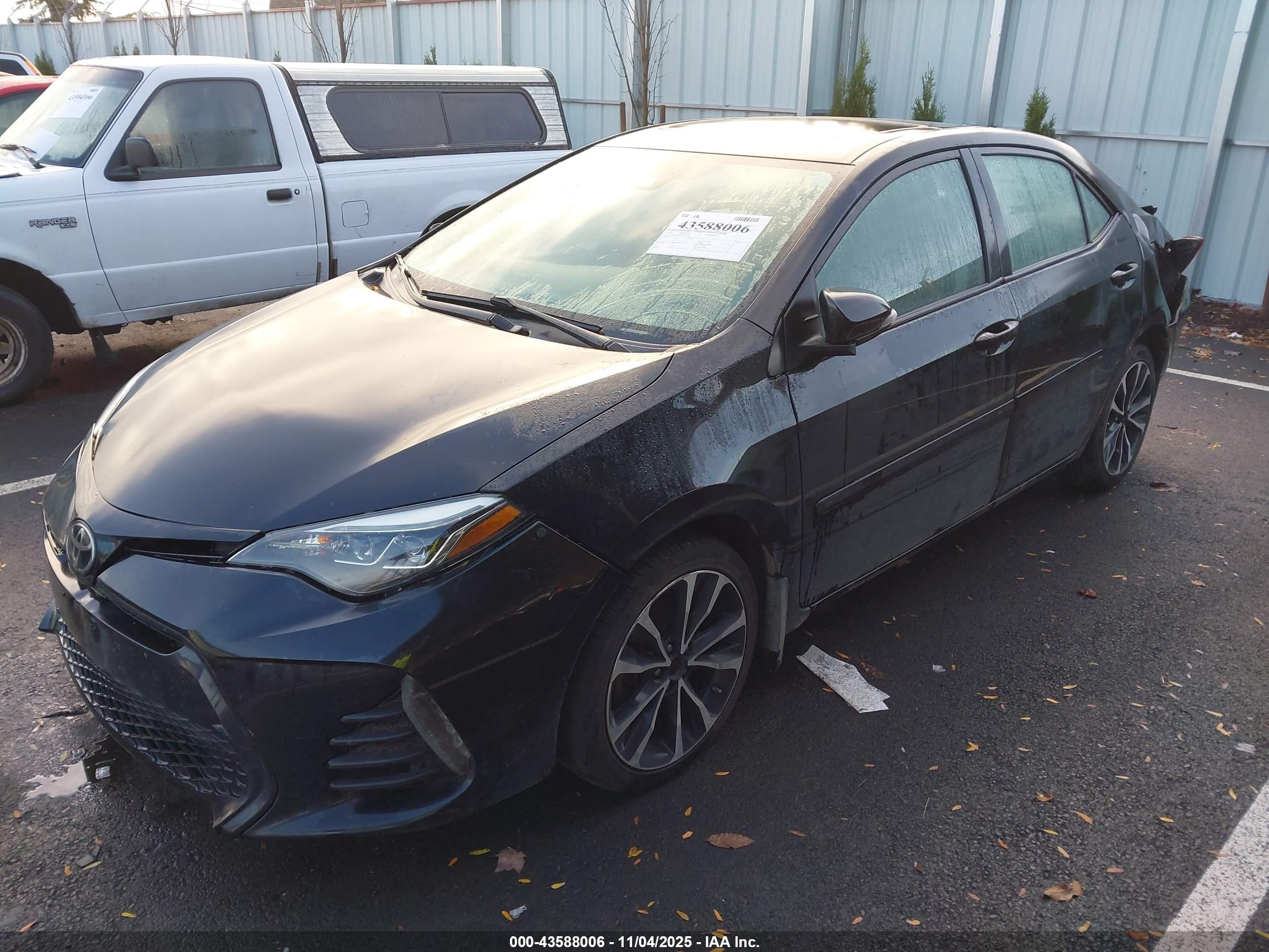 TOYOTA COROLLA image 2