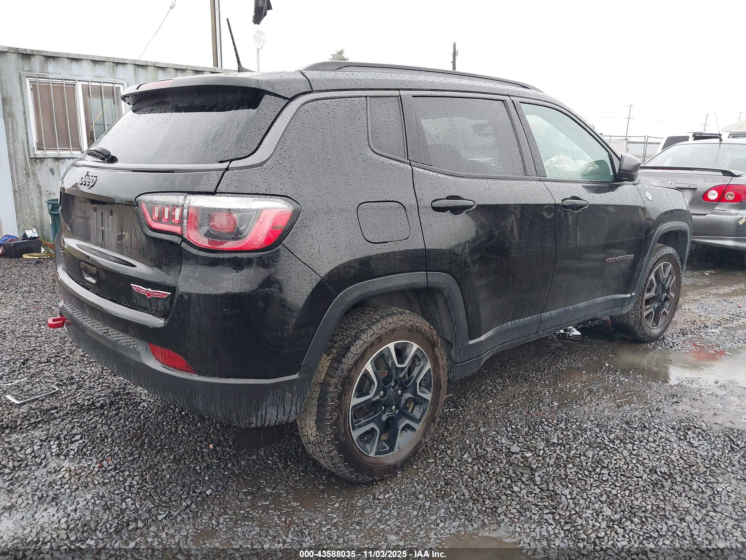 JEEP COMPASS image 4