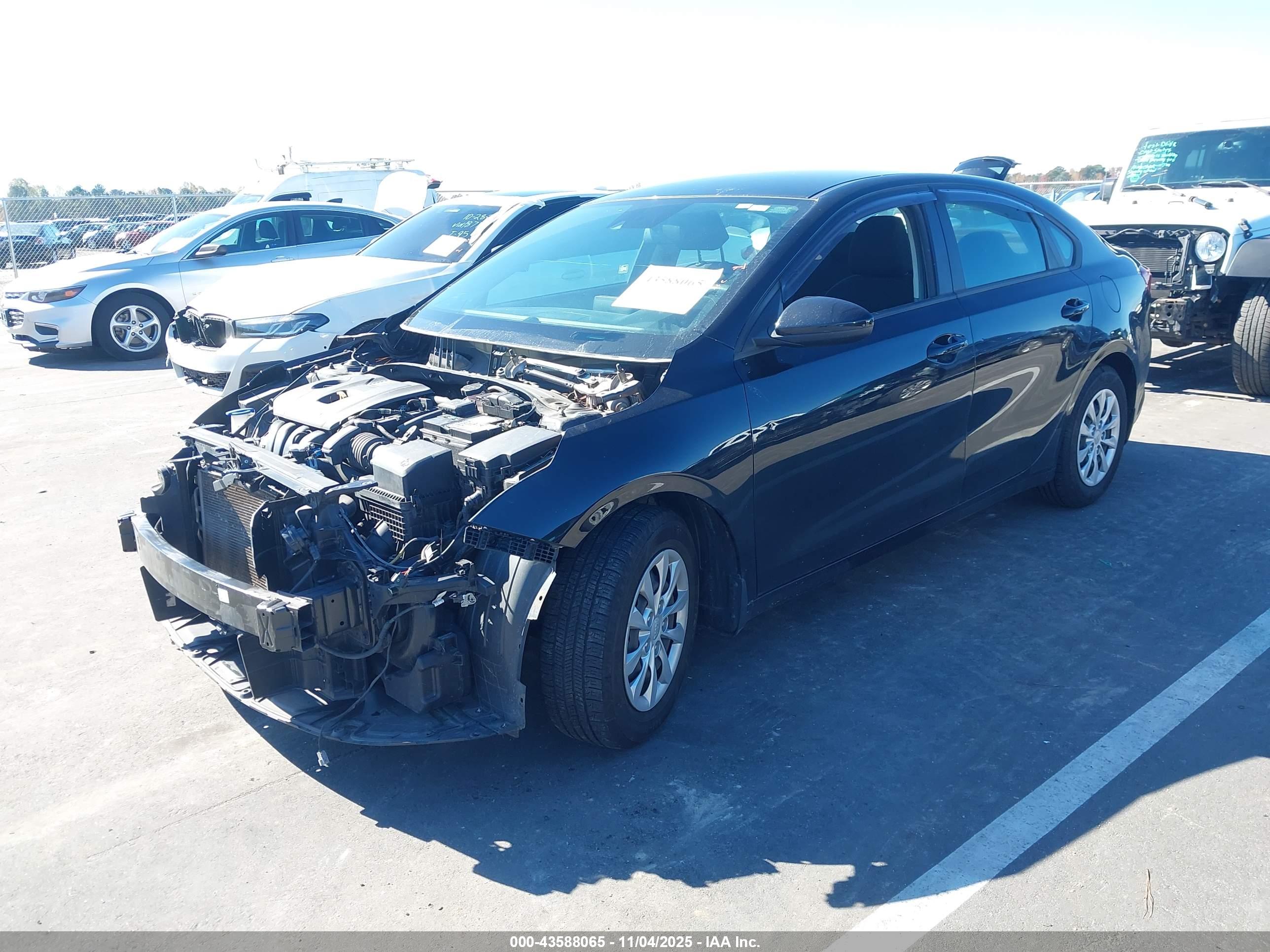 KIA FORTE image 2