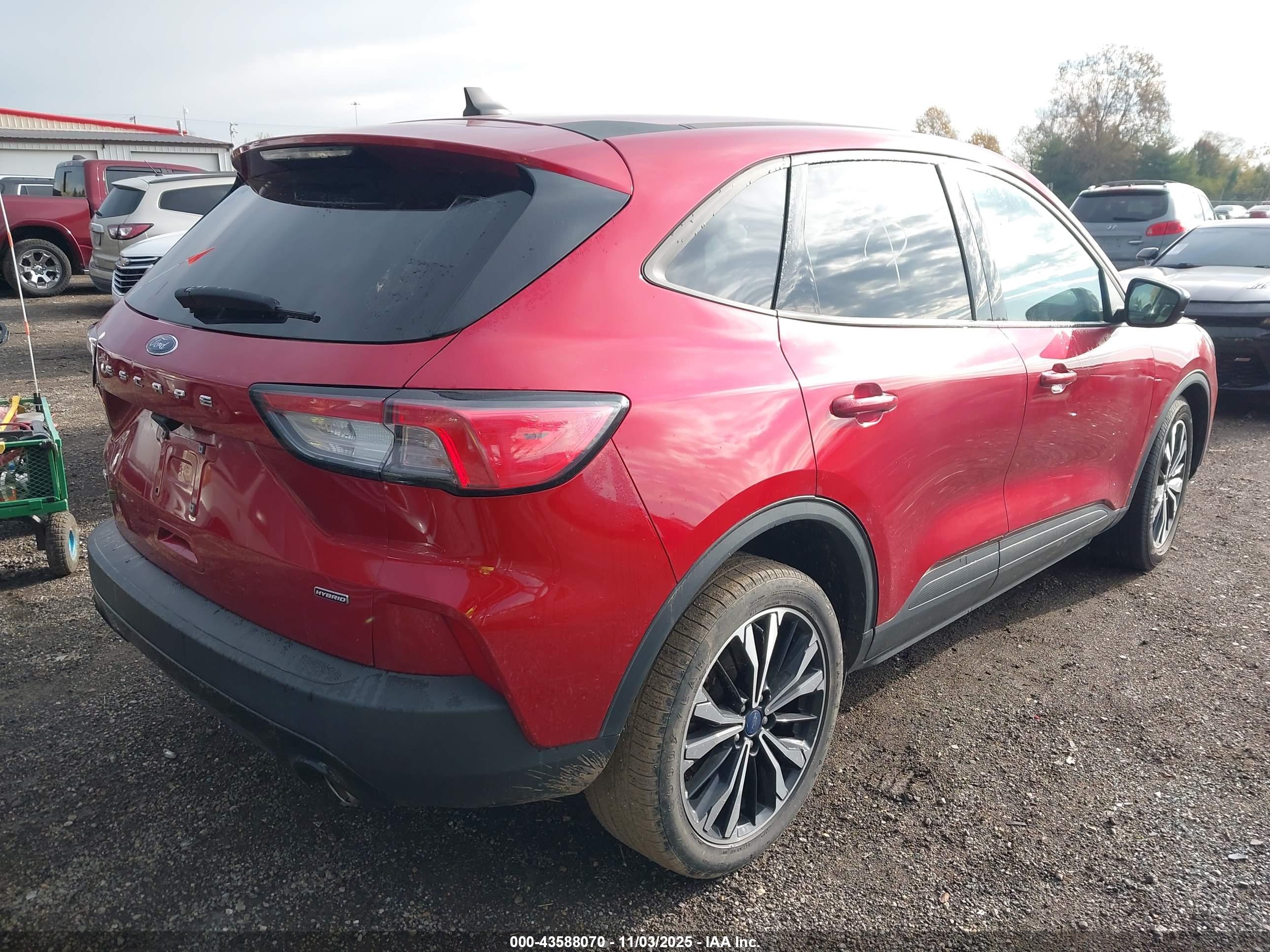 FORD ESCAPE image 4