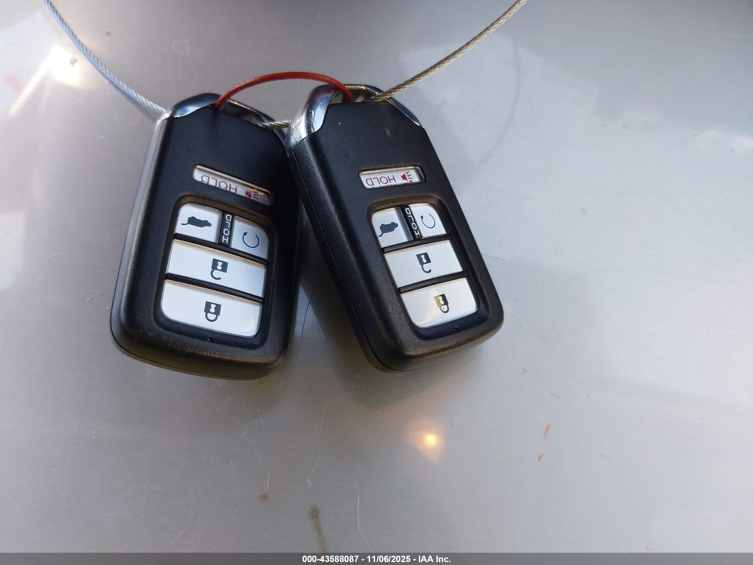HONDA CR-V image 11