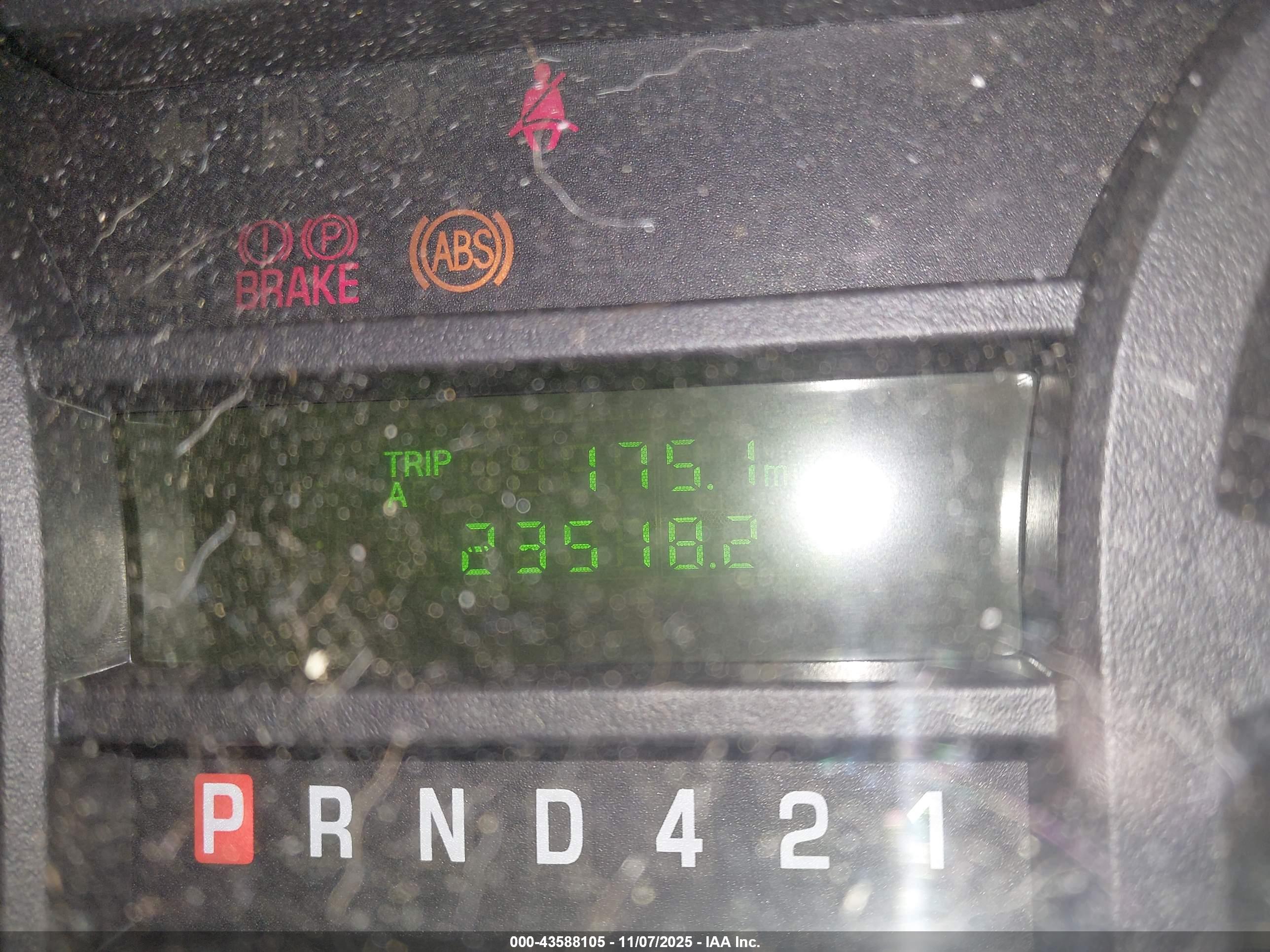 FORD E-450 image 6