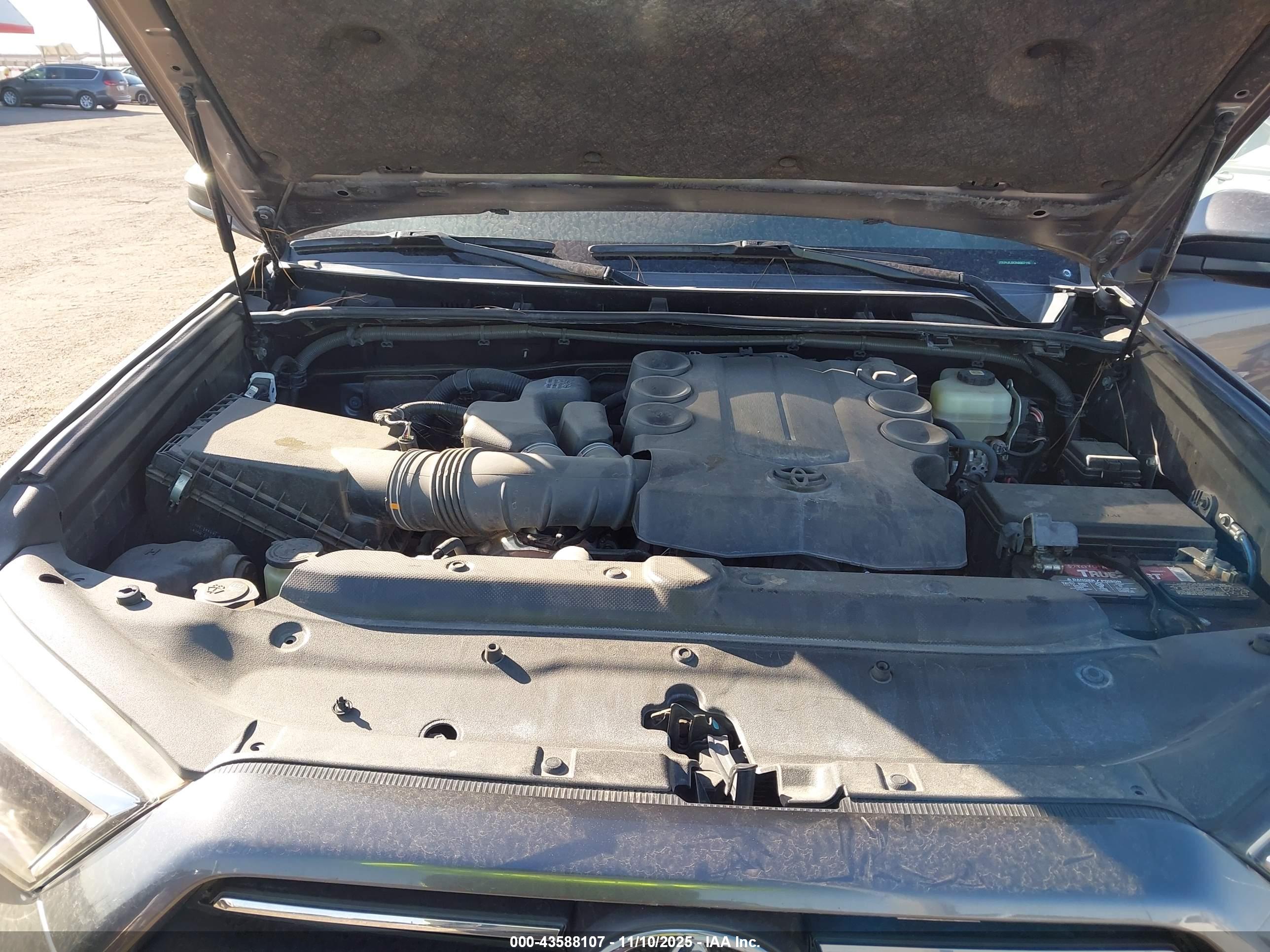 TOYOTA 4RUNNER image 10