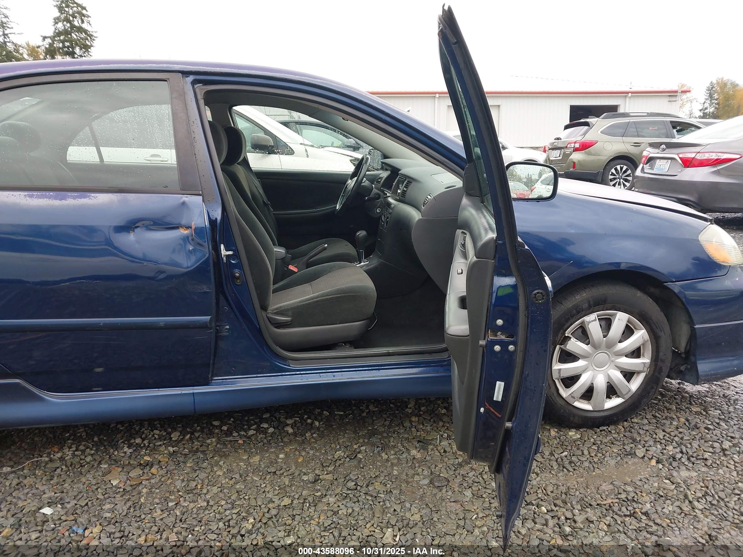 TOYOTA COROLLA image 5