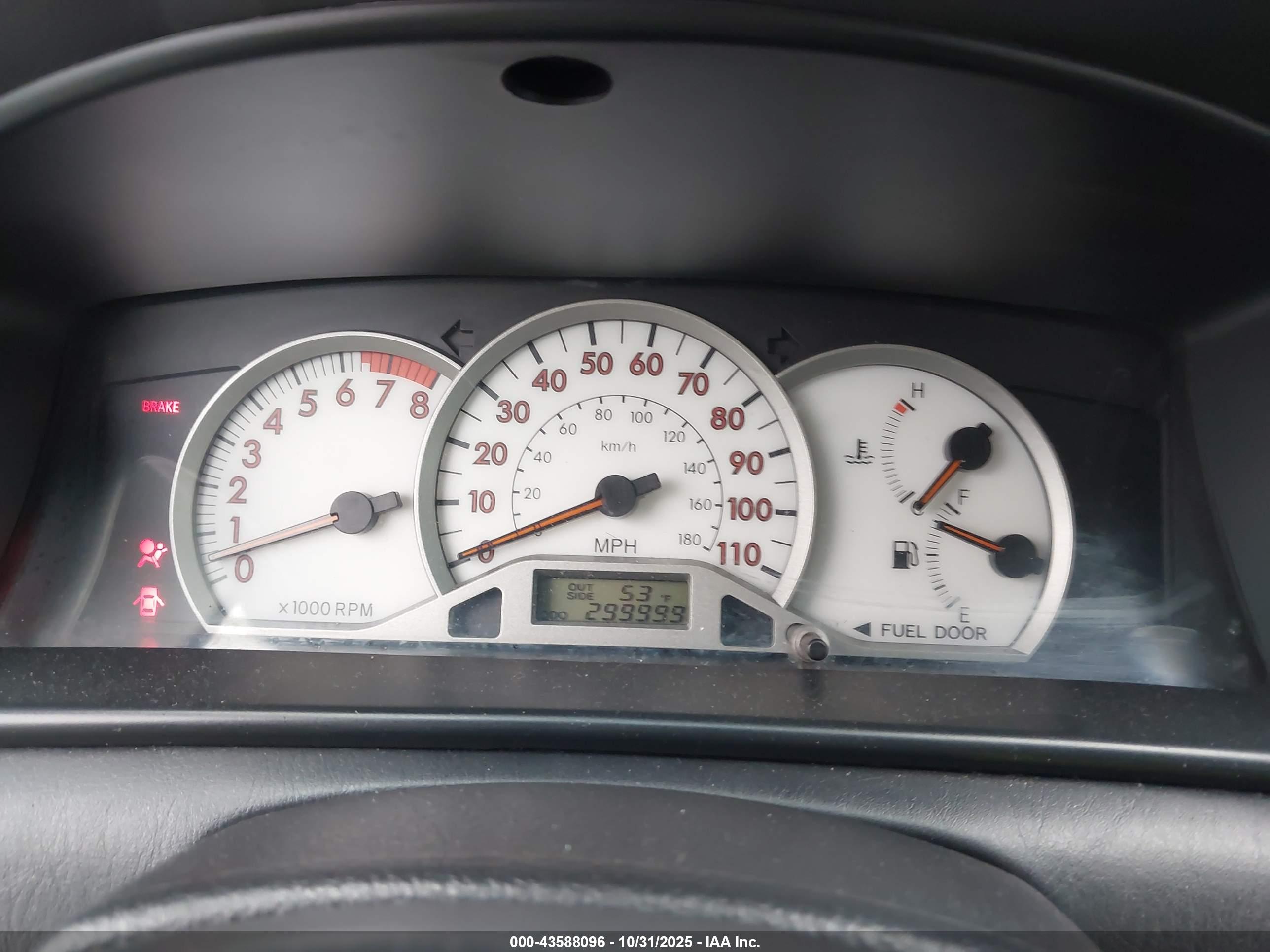 TOYOTA COROLLA image 7