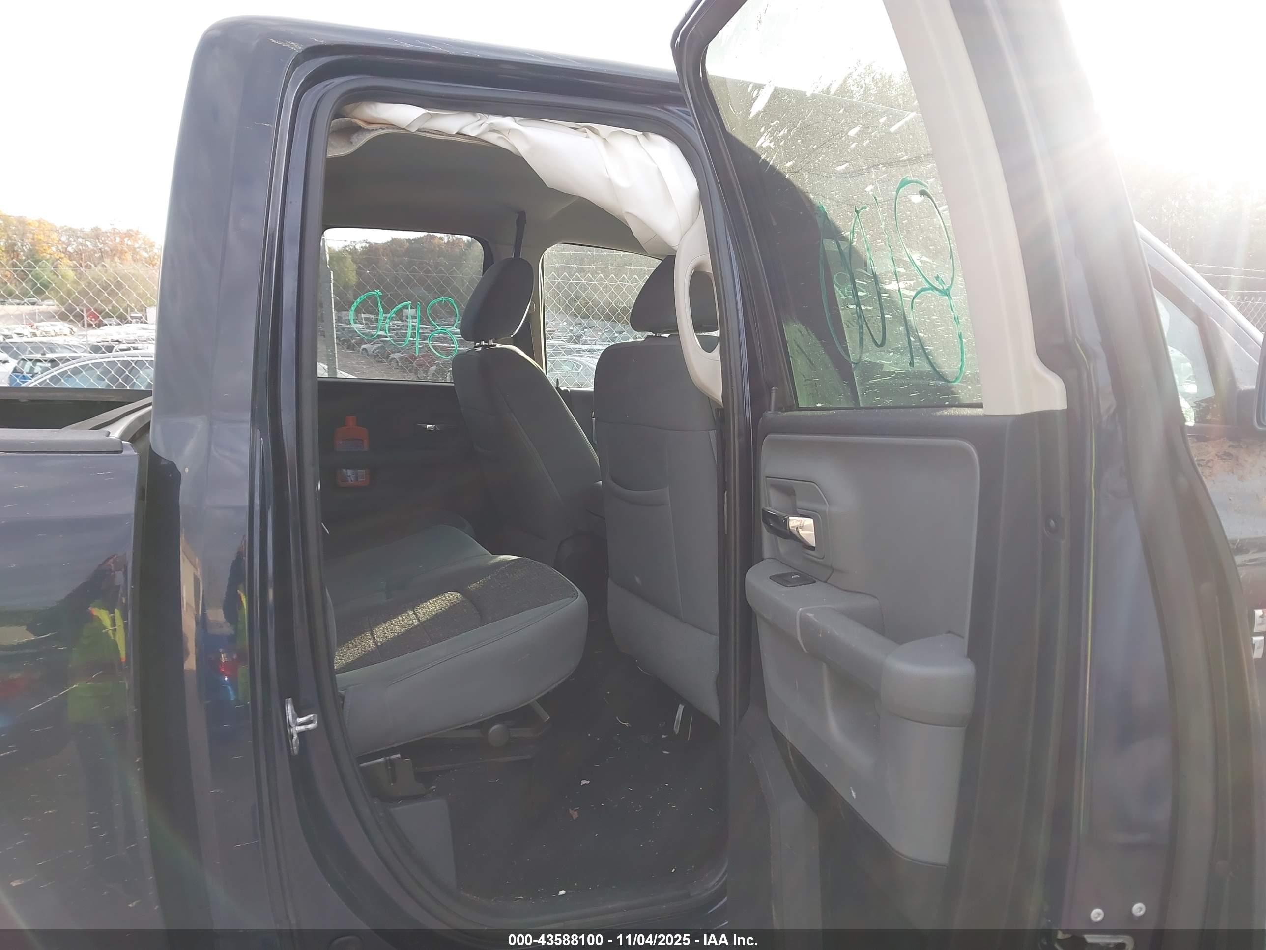 RAM 1500 image 8