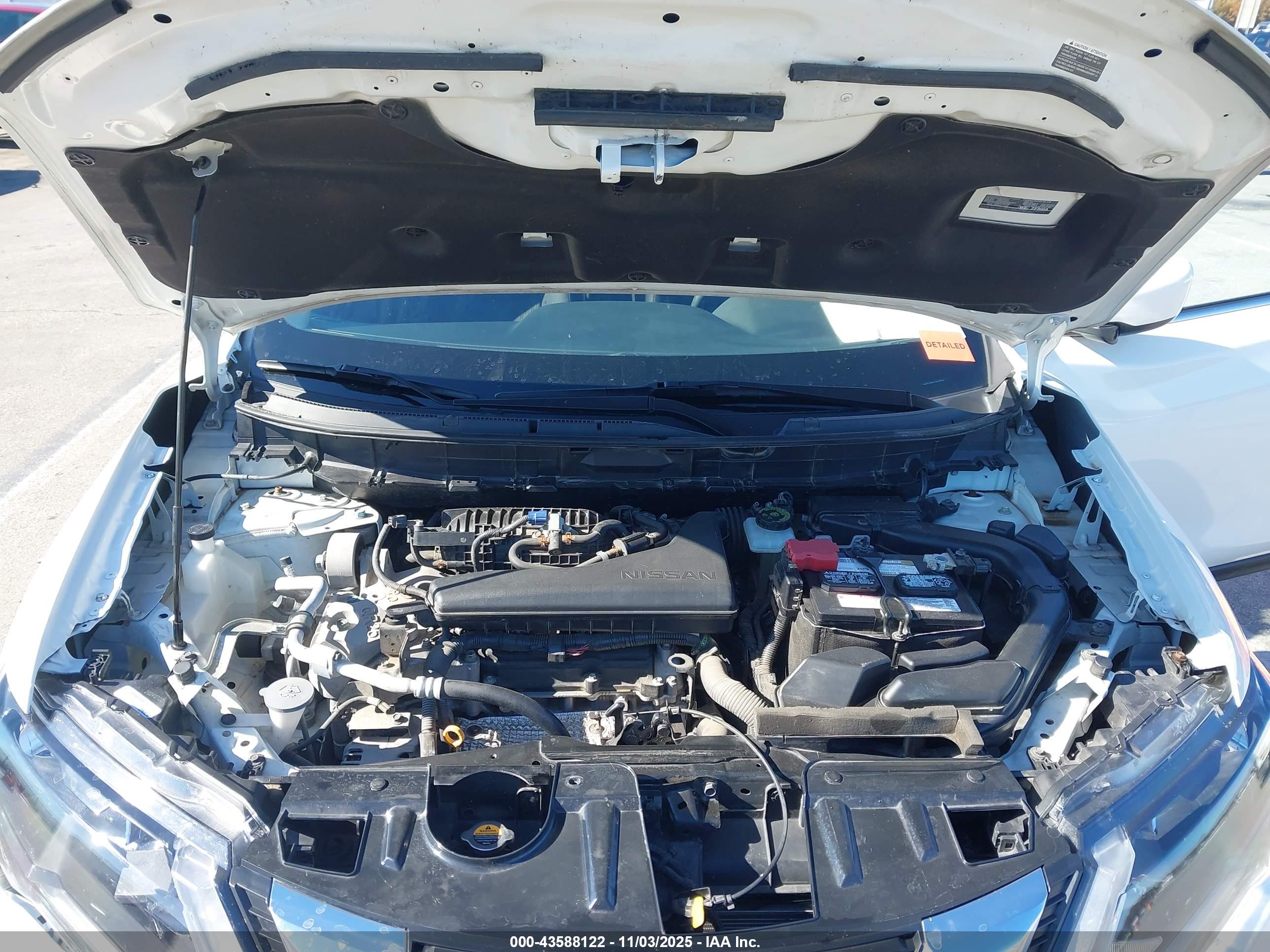 NISSAN ROGUE image 10