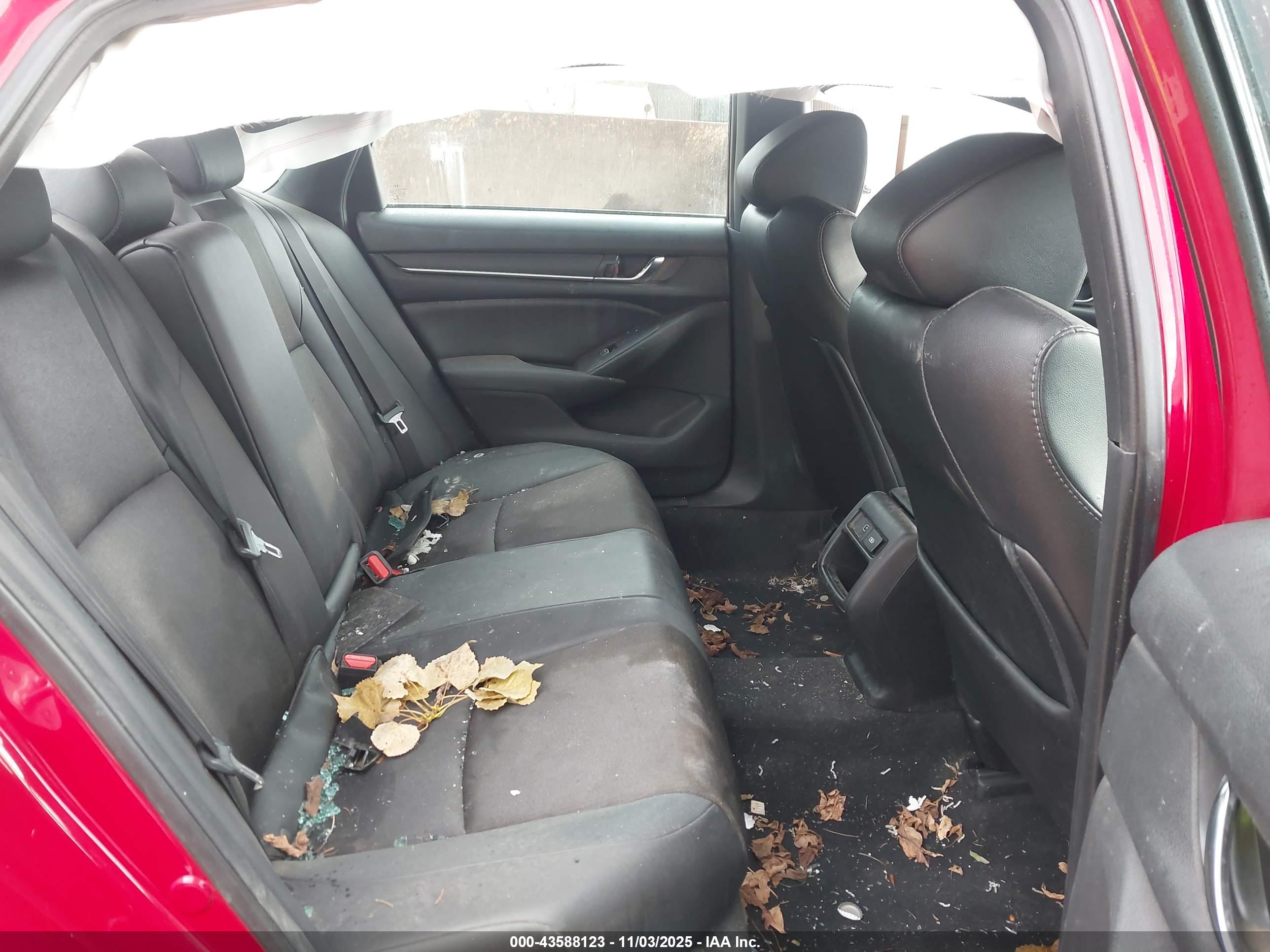 HONDA ACCORD image 8