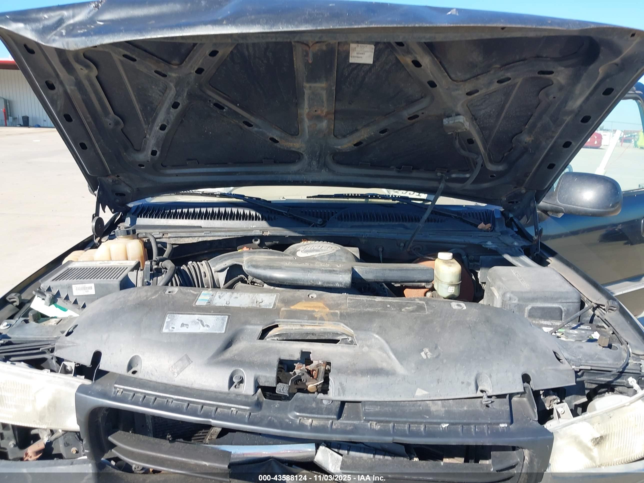 GMC YUKON image 10