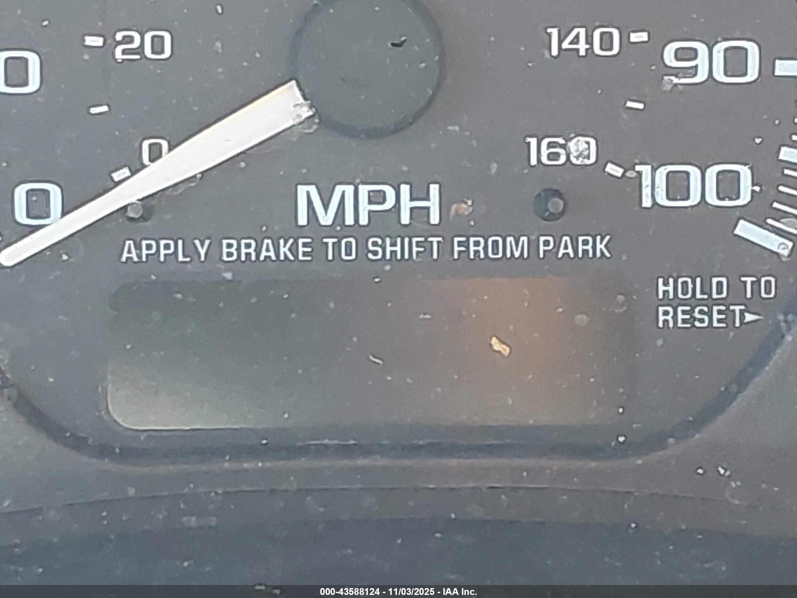 GMC YUKON image 7