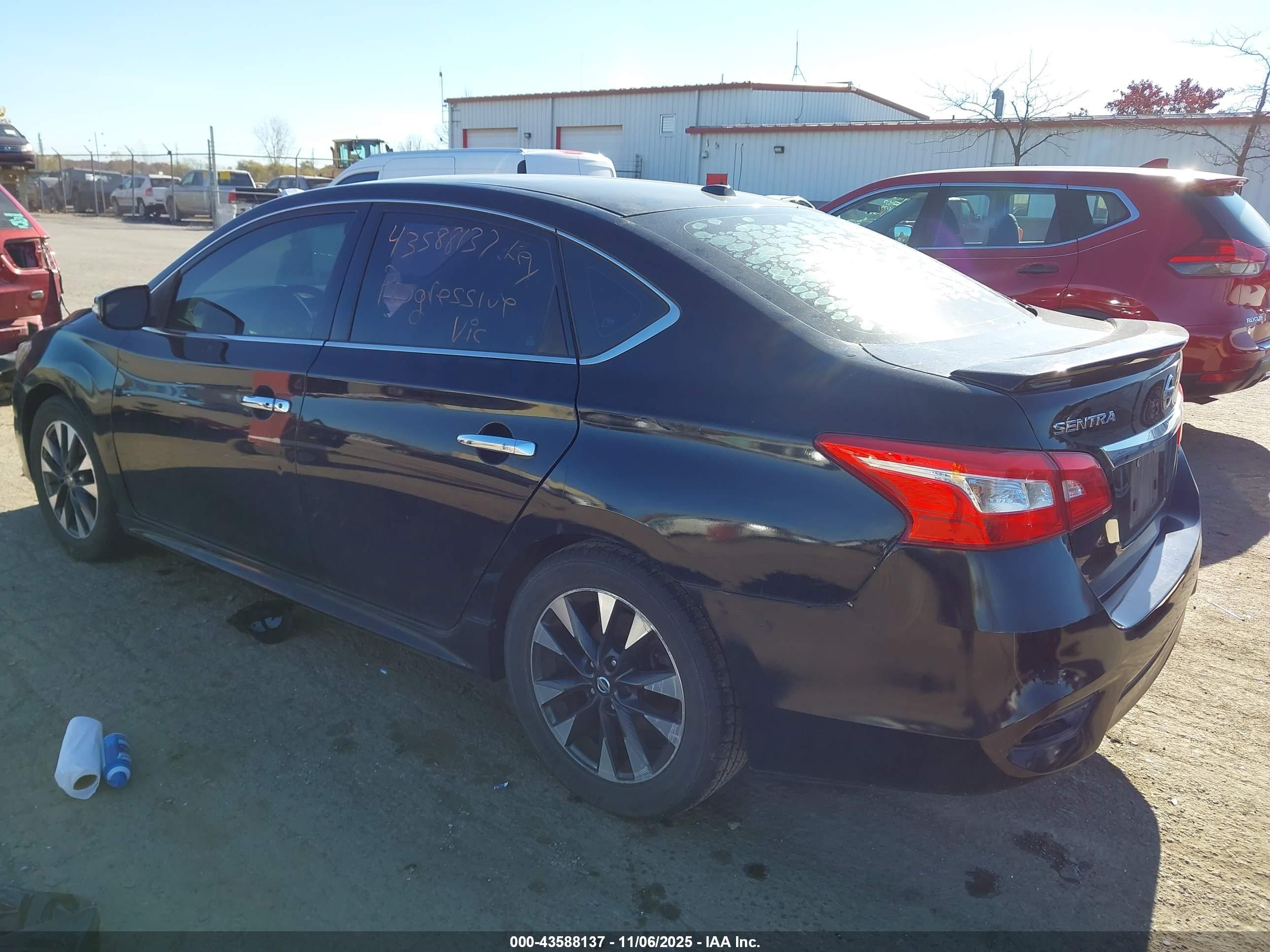 NISSAN SENTRA image 3