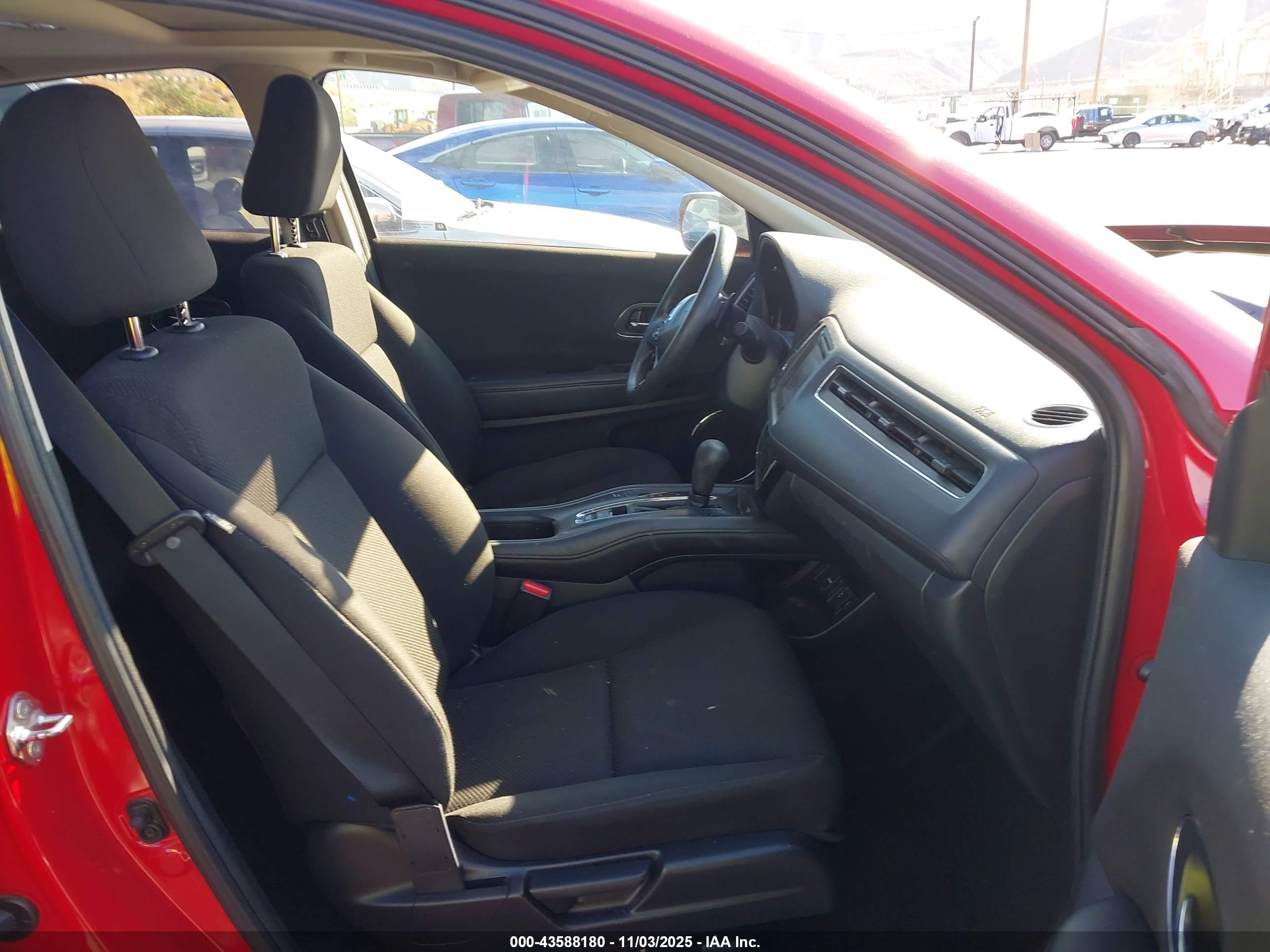 HONDA HR-V image 5