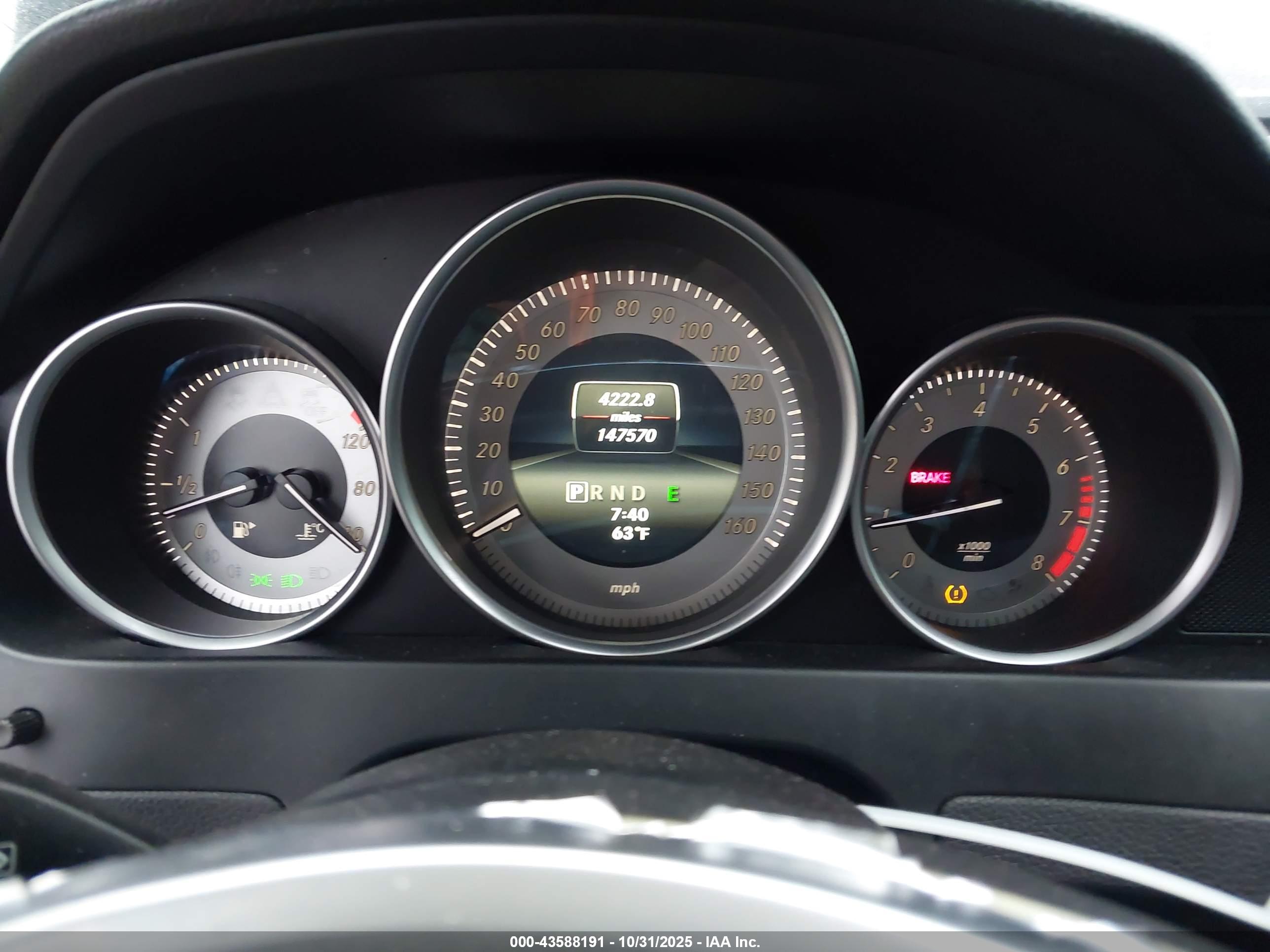 MERCEDES-BENZ C image 7