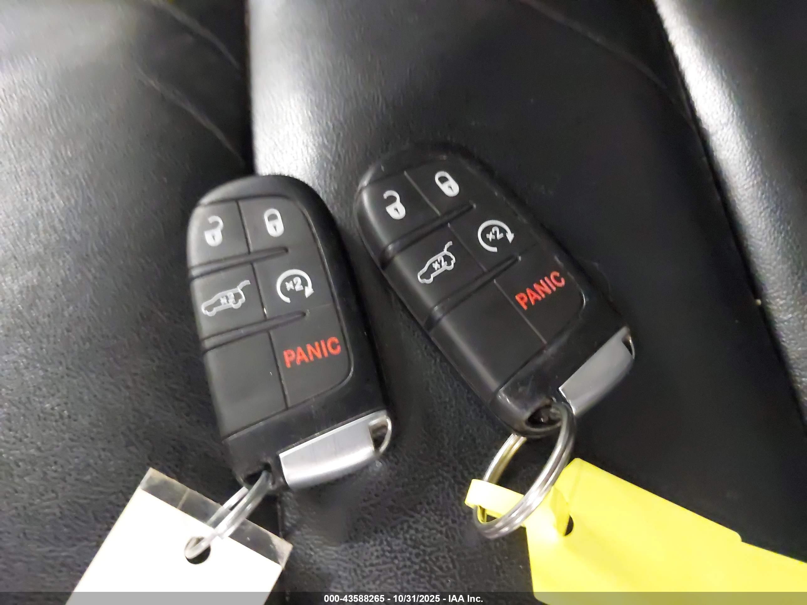 JEEP GRAND image 11