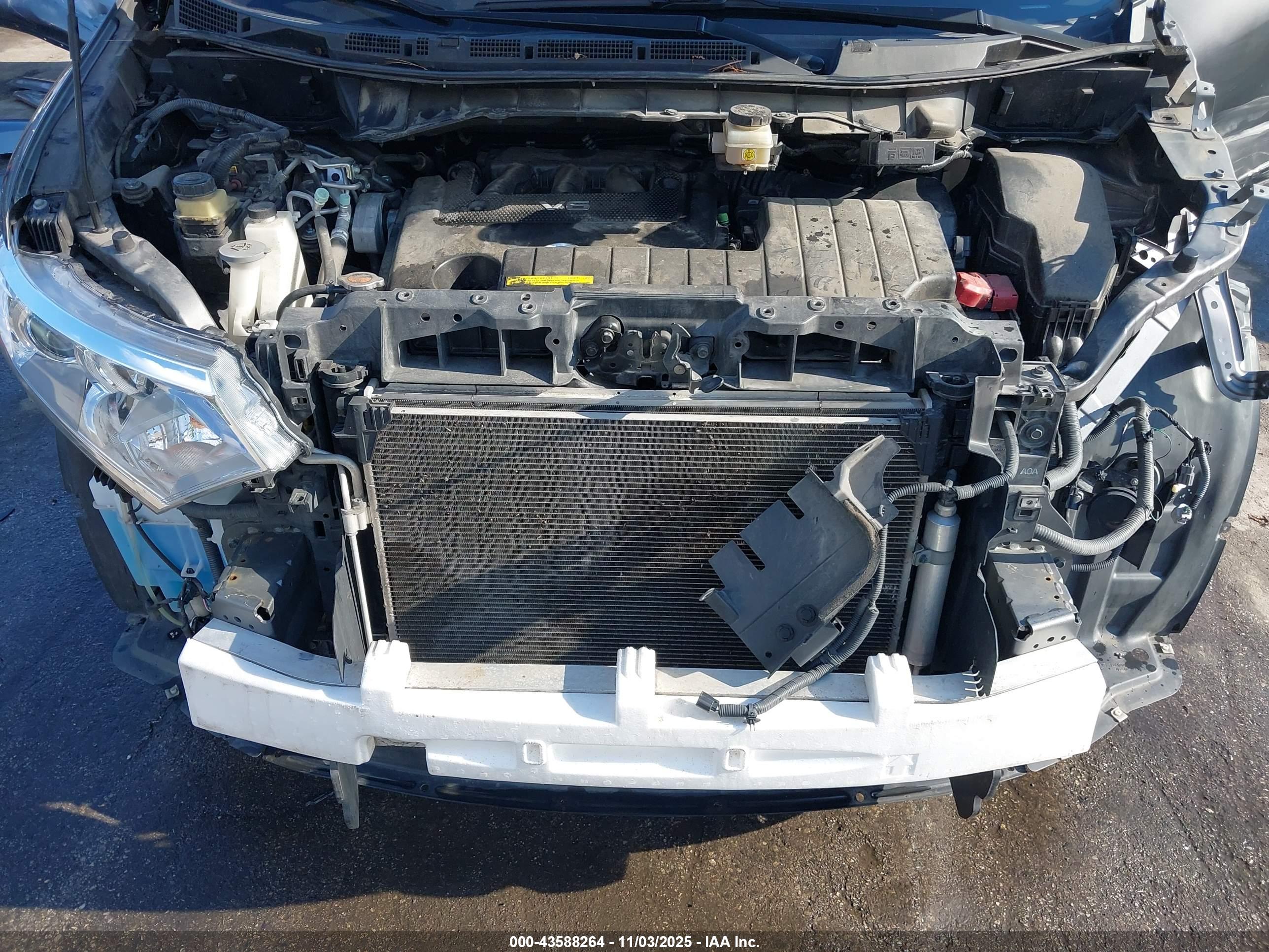 NISSAN QUEST image 10