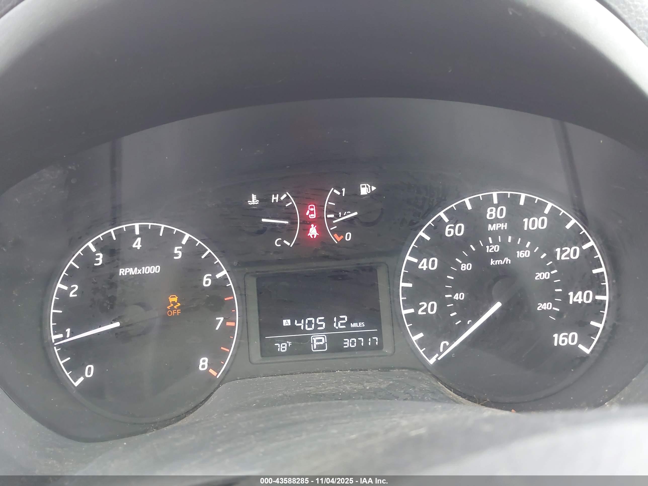 NISSAN SENTRA image 7