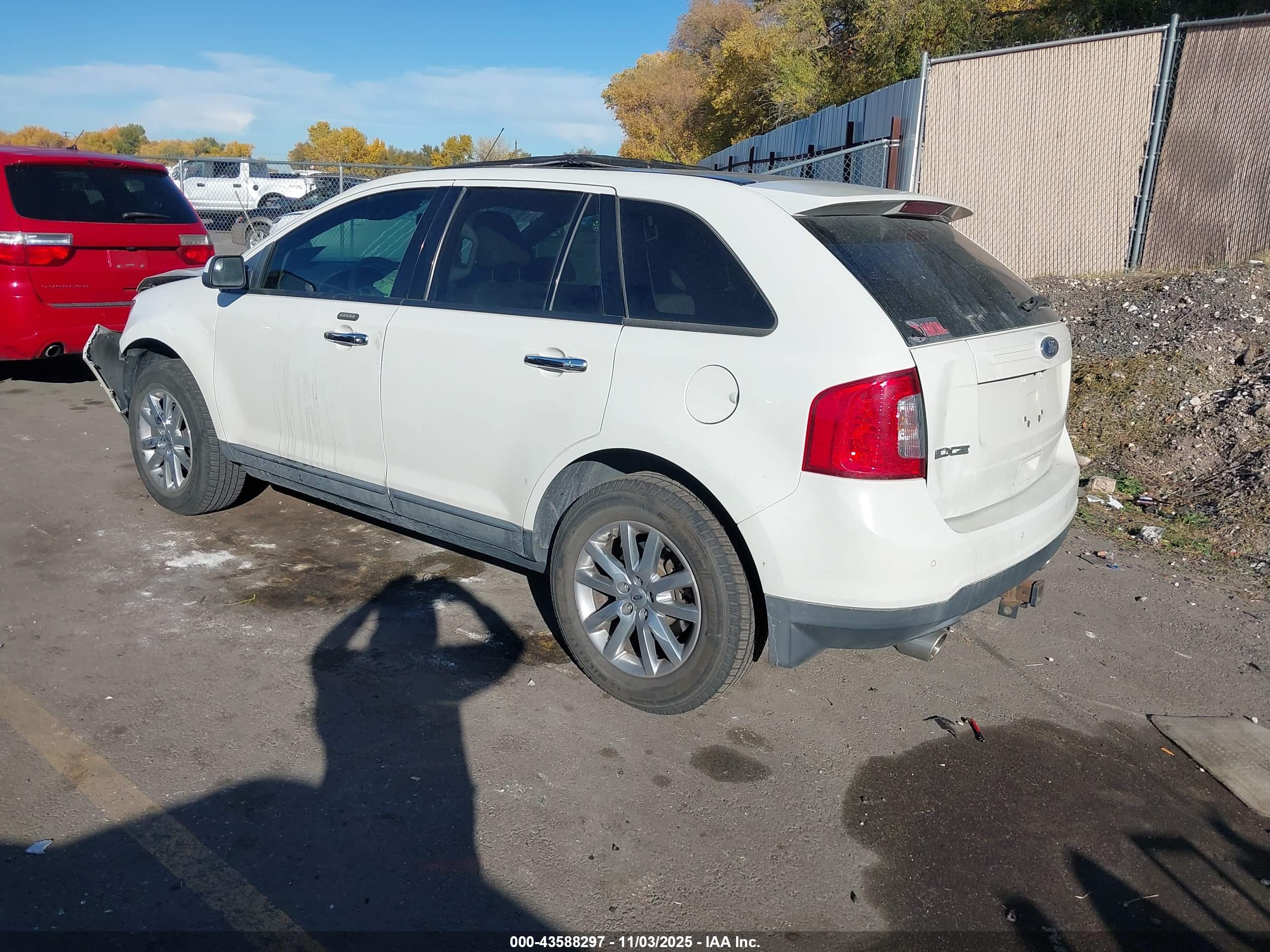 FORD EDGE image 3