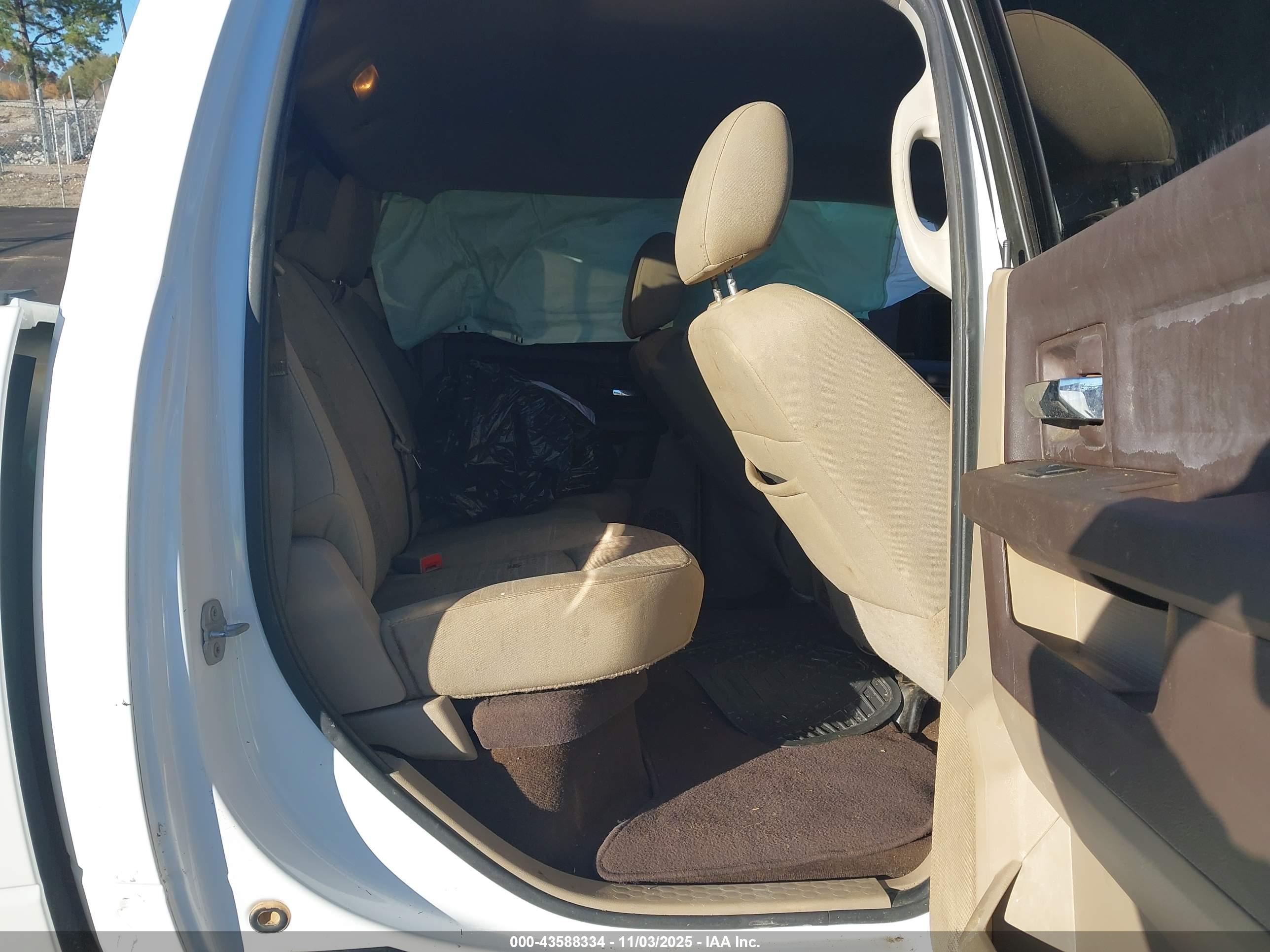 RAM 1500 image 8