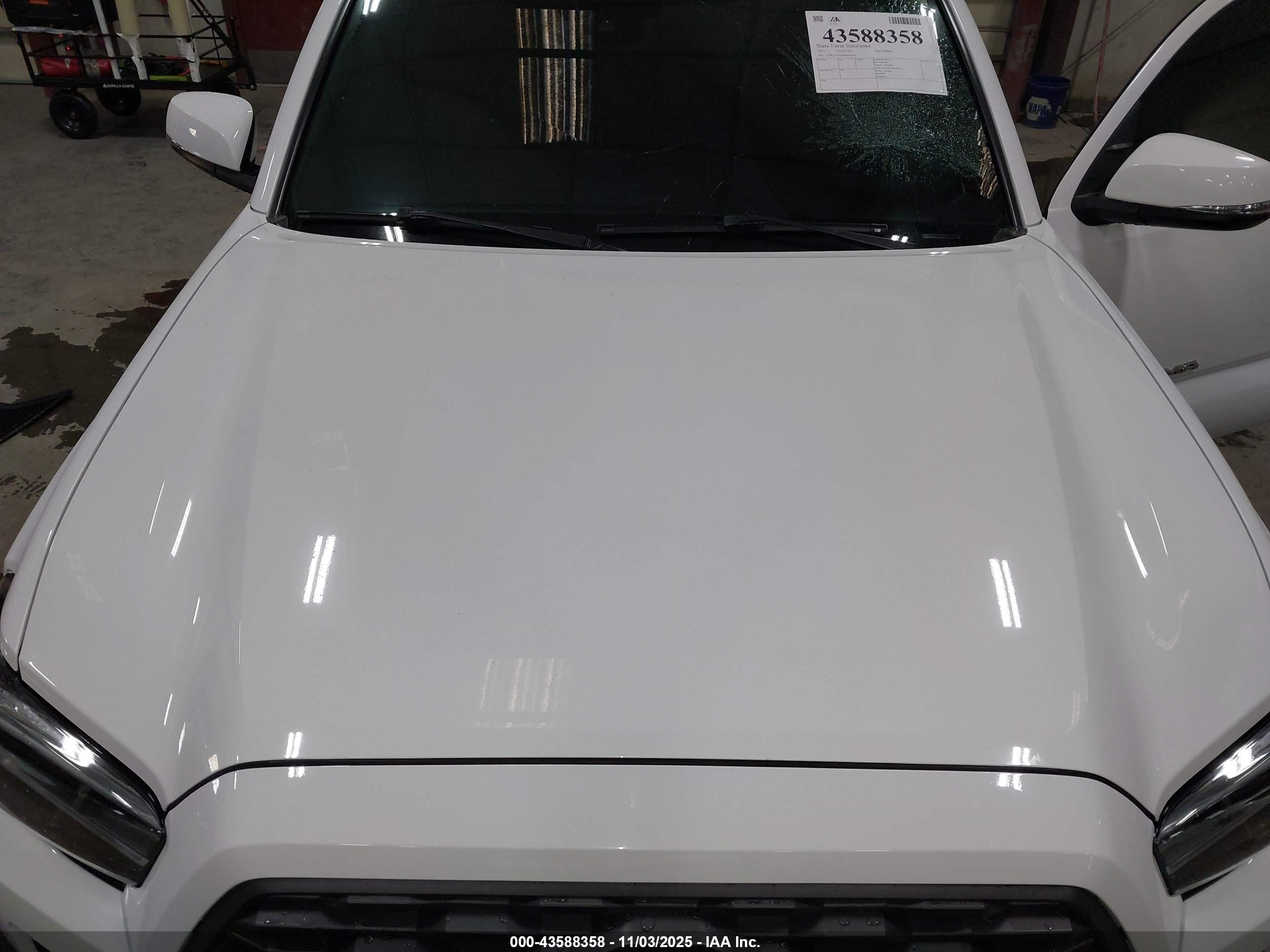 TOYOTA TACOMA image 10