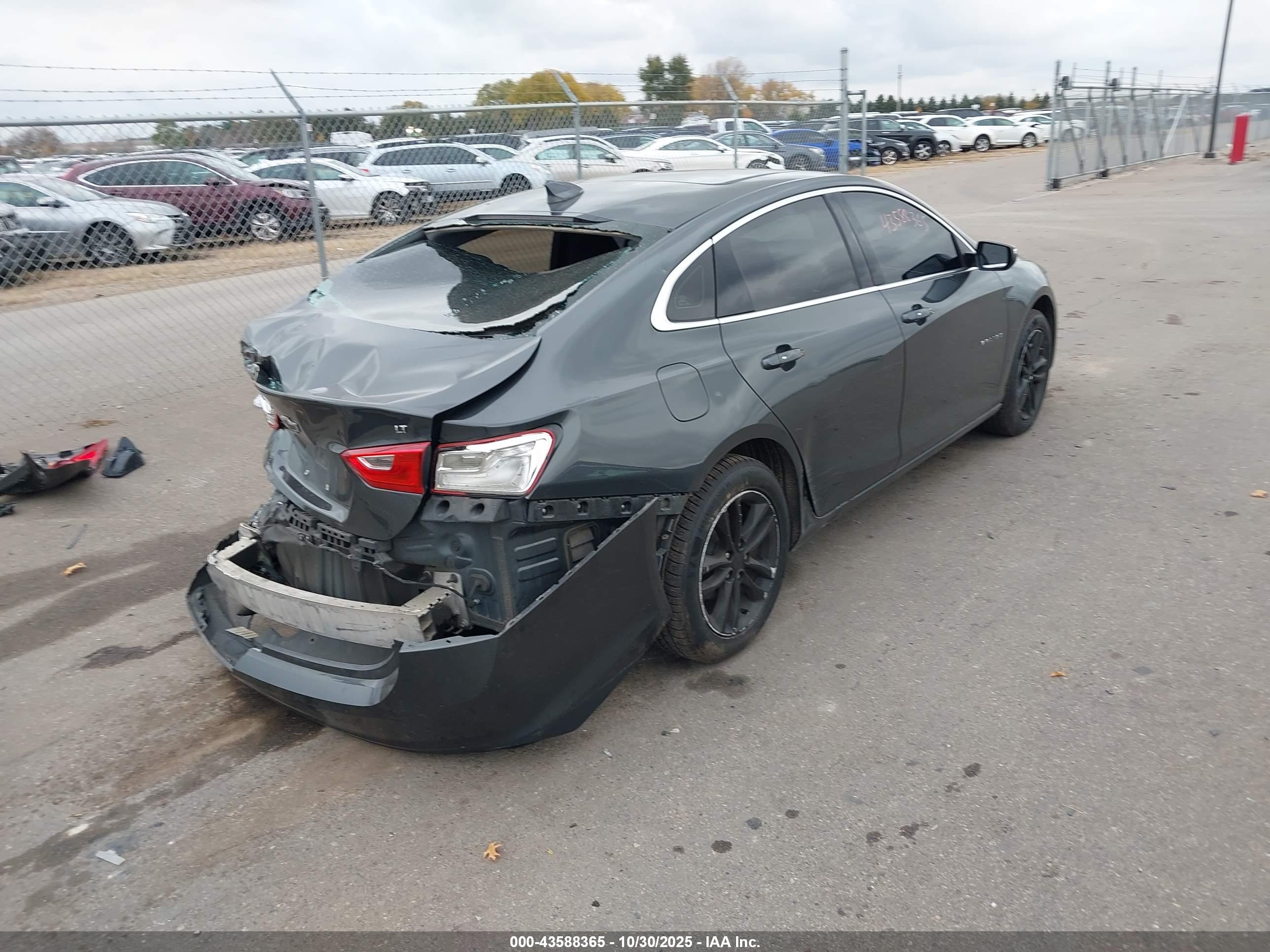 CHEVROLET MALIBU image 4