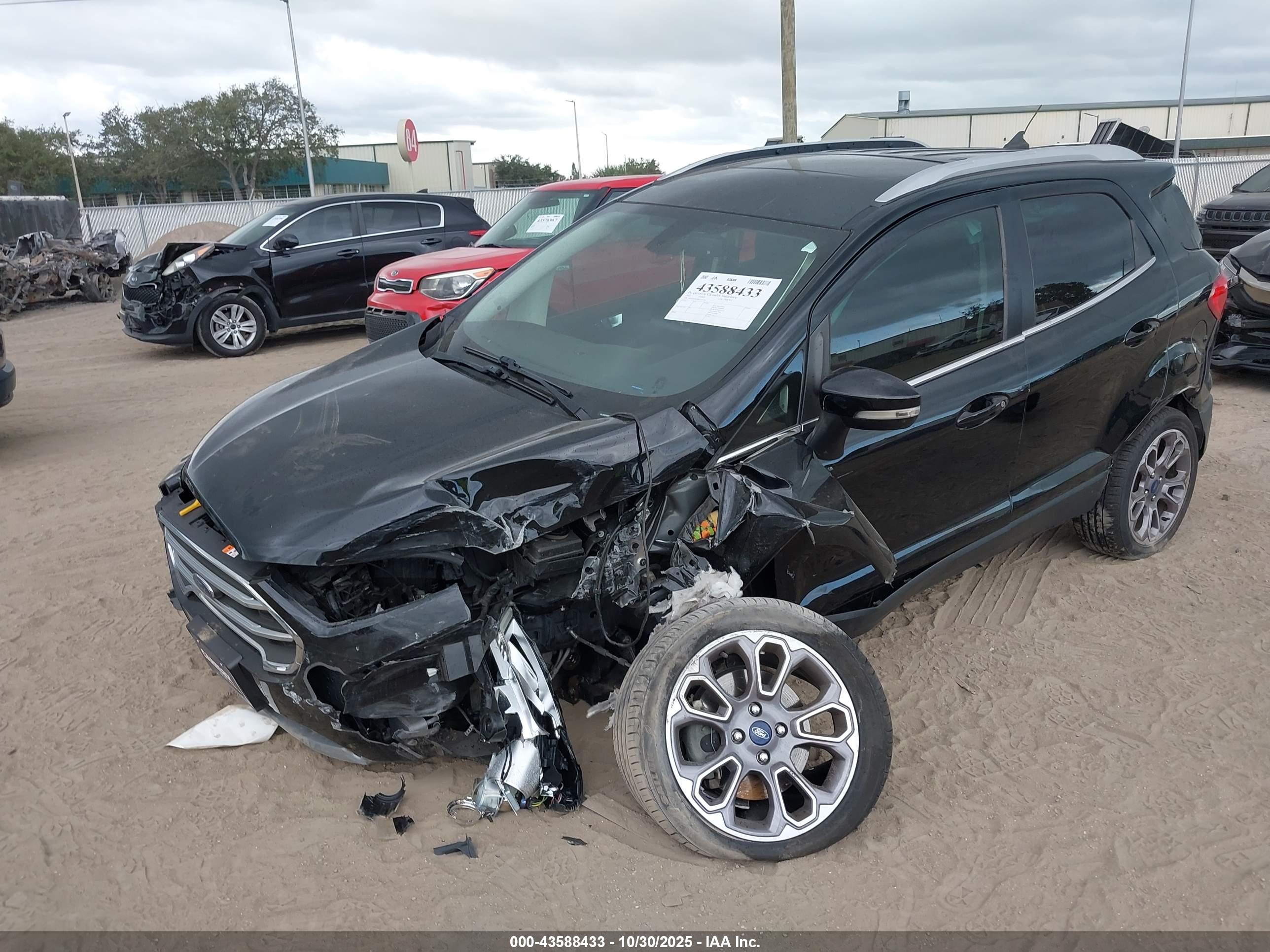 FORD ECOSPORT image 6