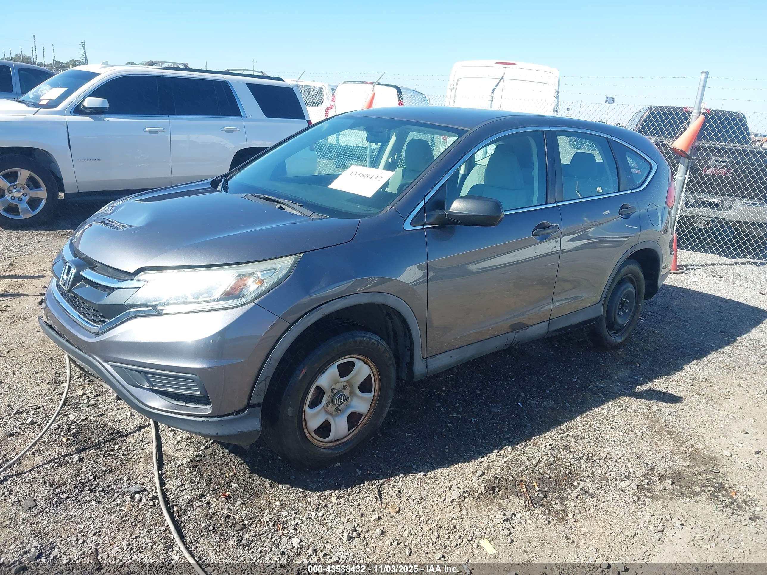 HONDA CR-V image 2
