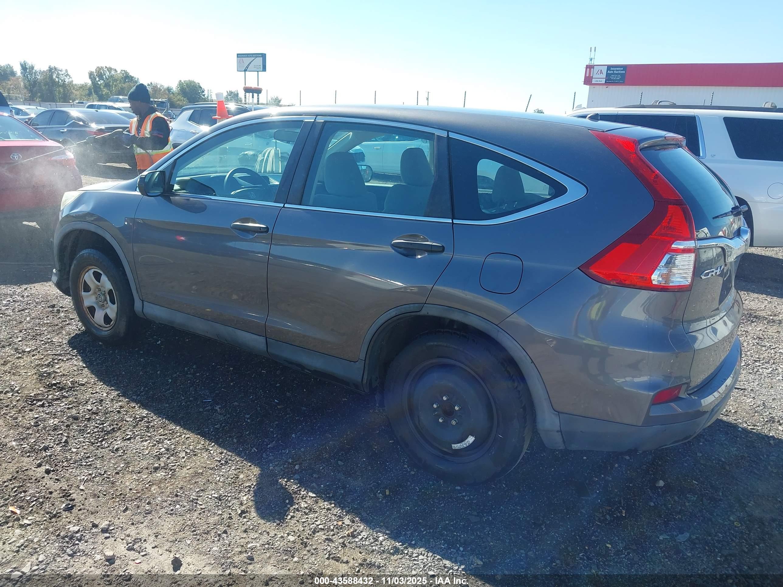 HONDA CR-V image 3