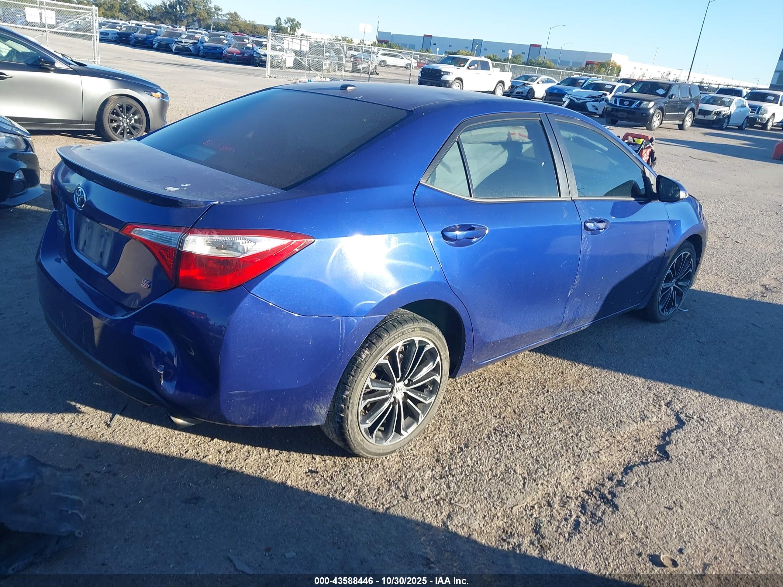 TOYOTA COROLLA image 4