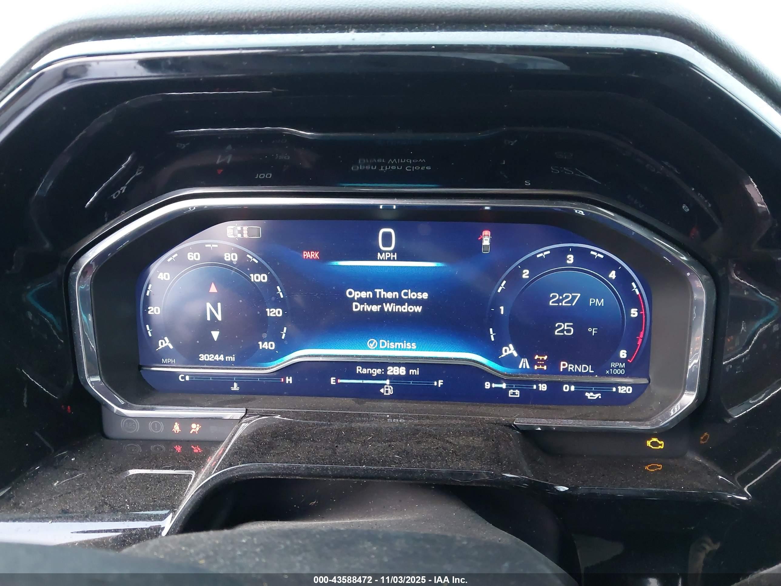 CHEVROLET SILVERADO image 6