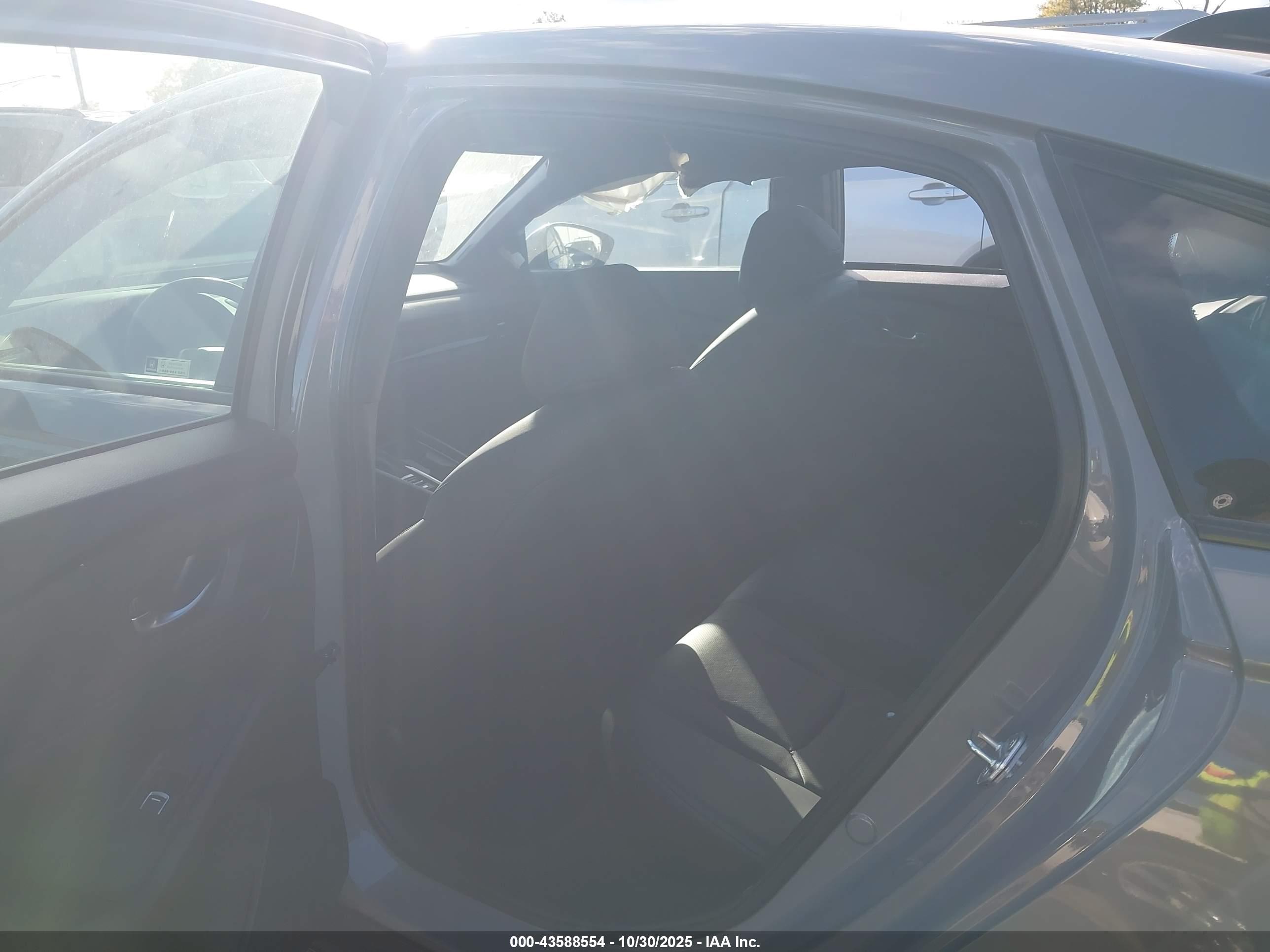 HONDA ACCORD image 8