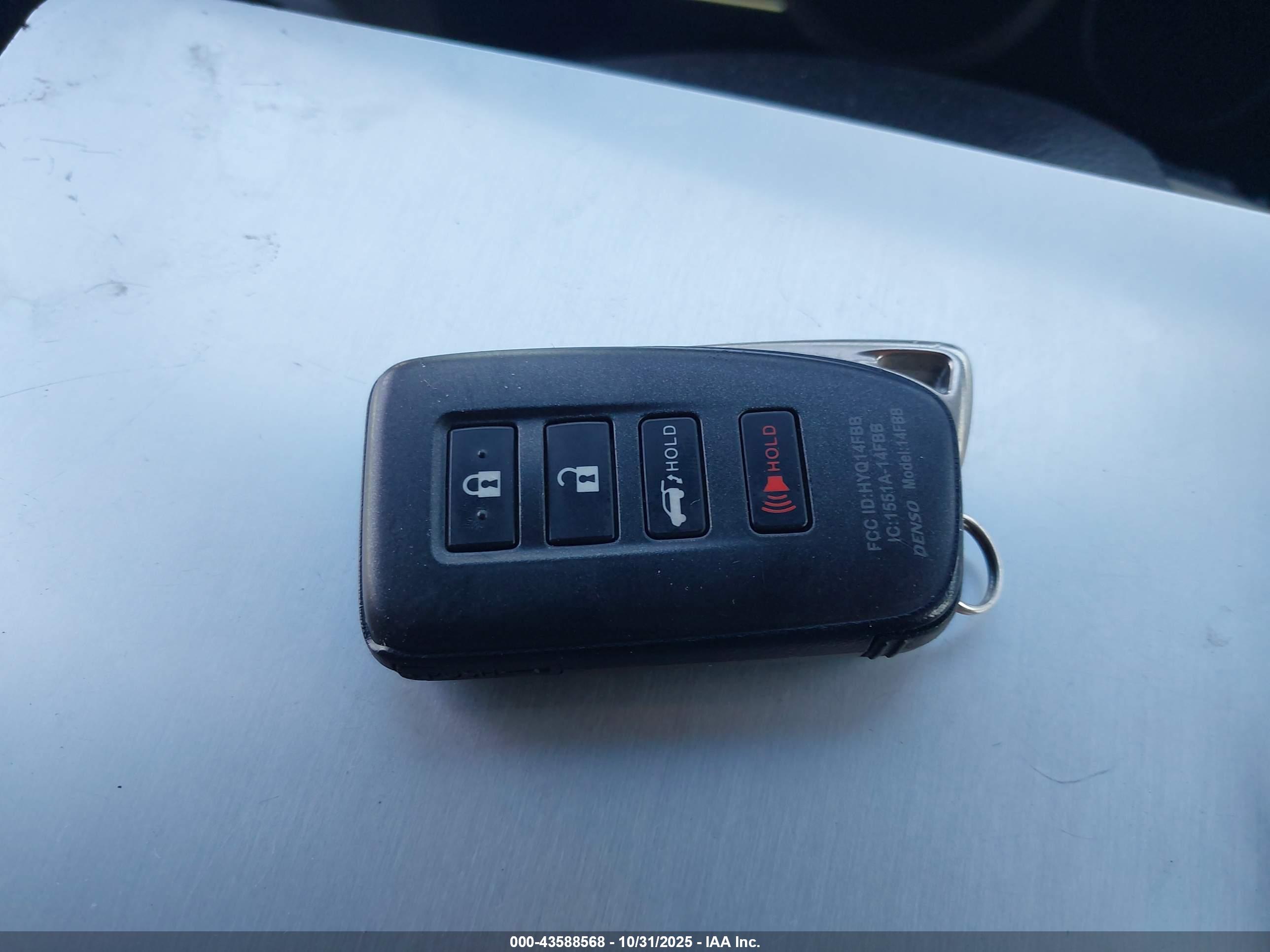 LEXUS RX image 11