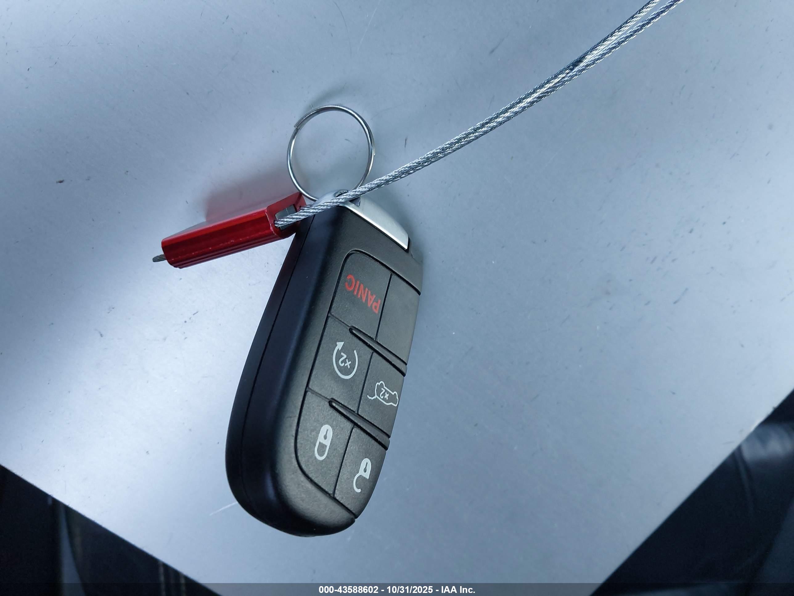 JEEP GRAND image 11