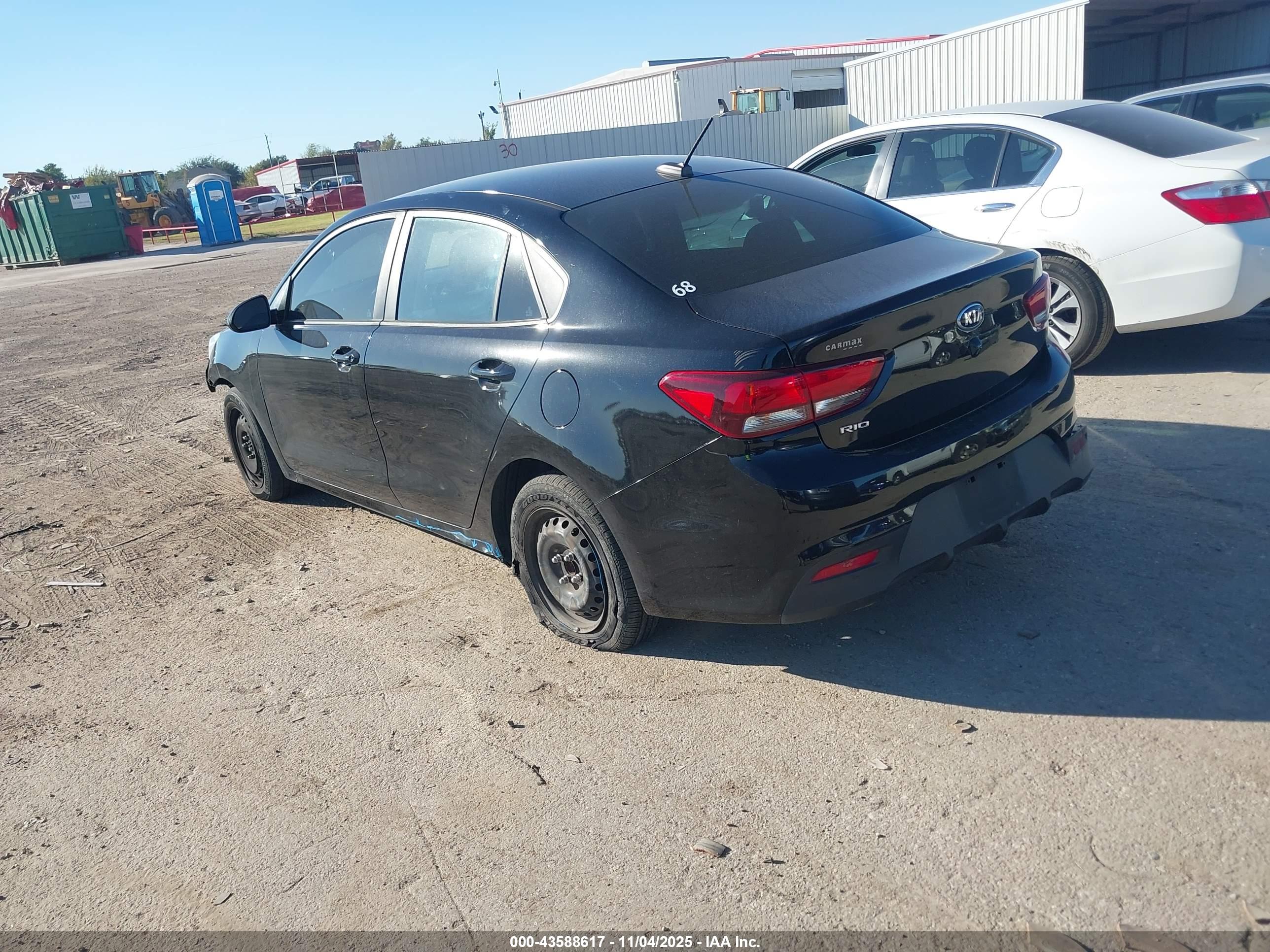 KIA RIO image 3