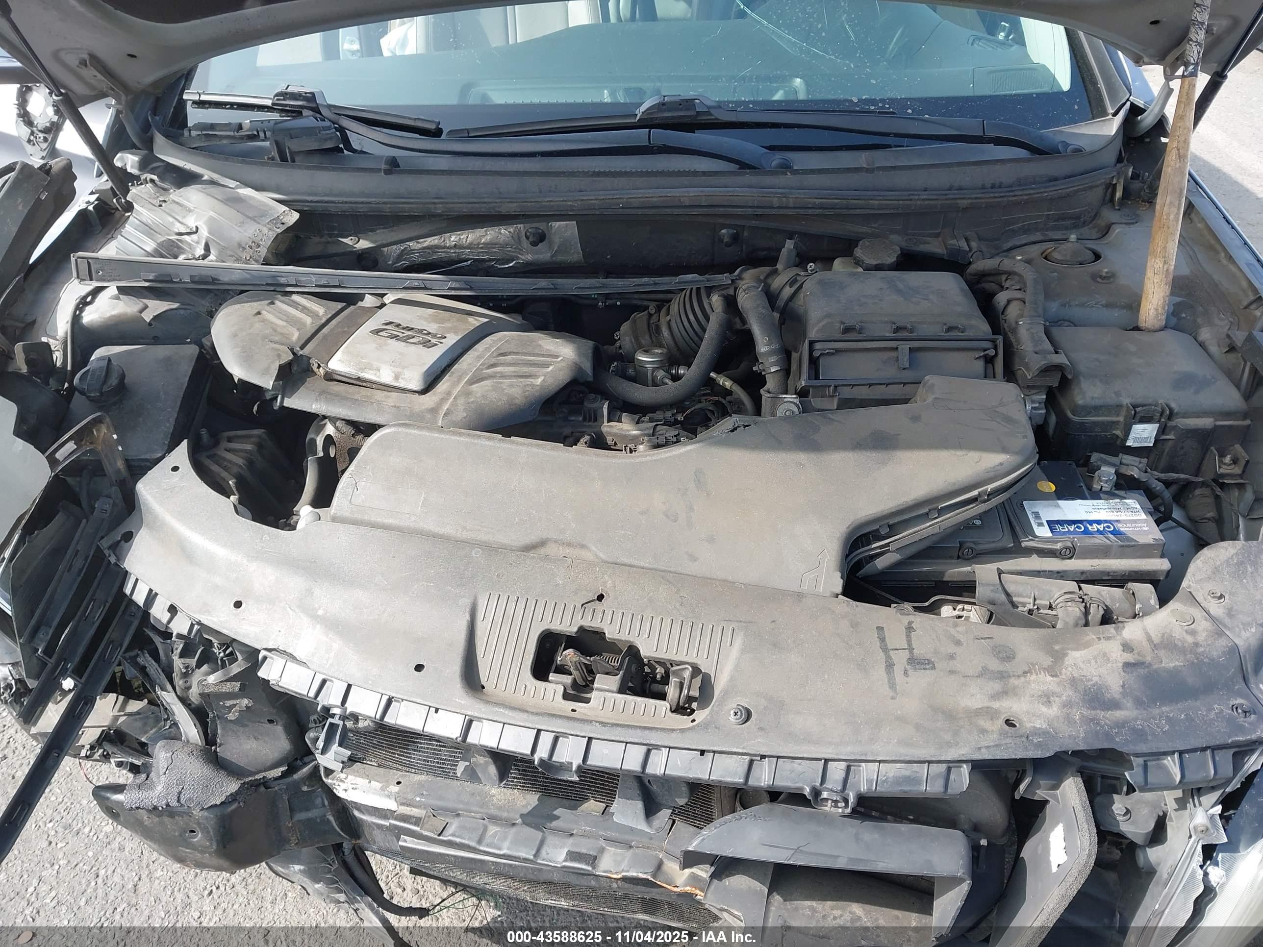 HYUNDAI SONATA image 10
