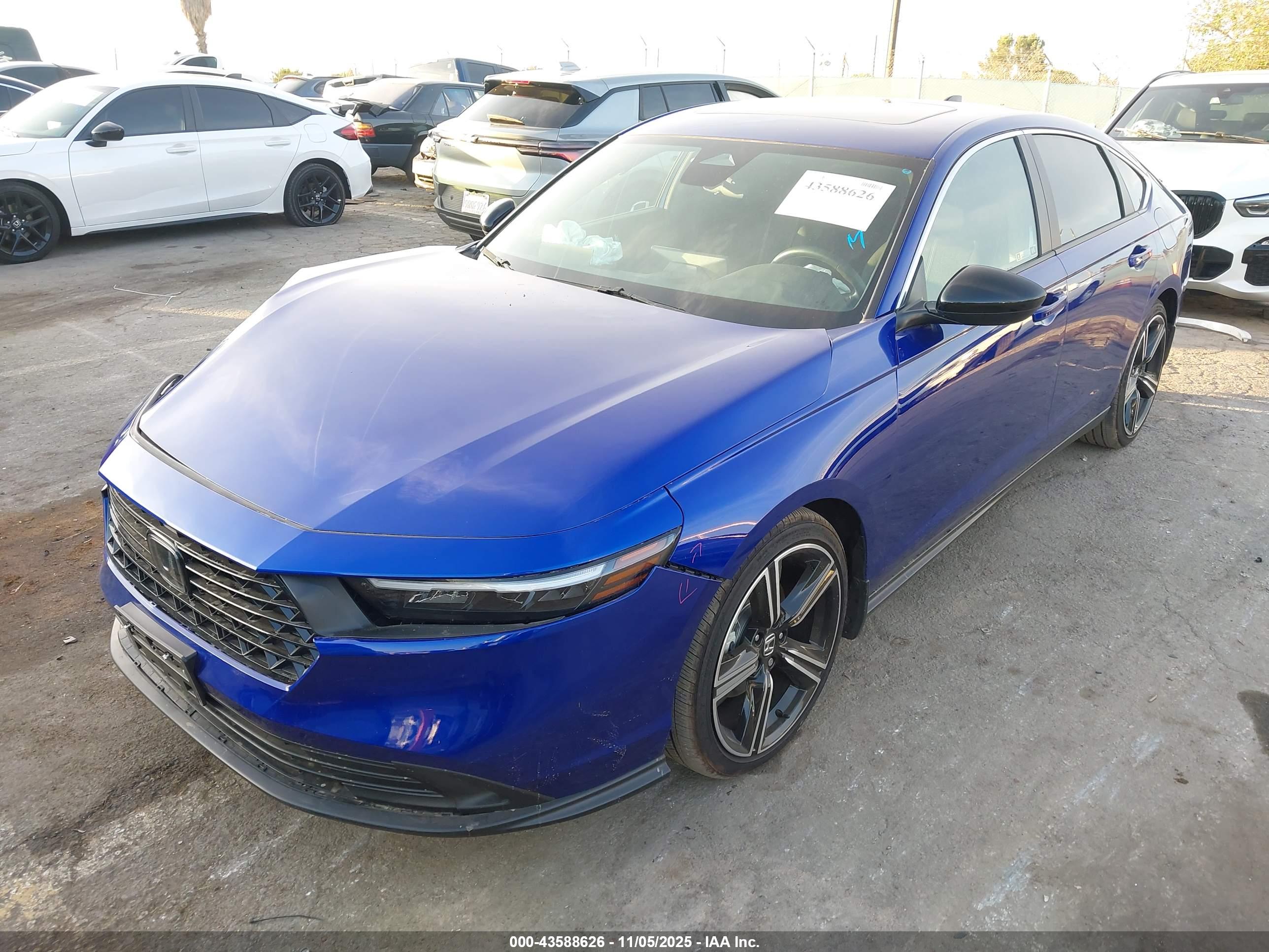 HONDA ACCORD image 2