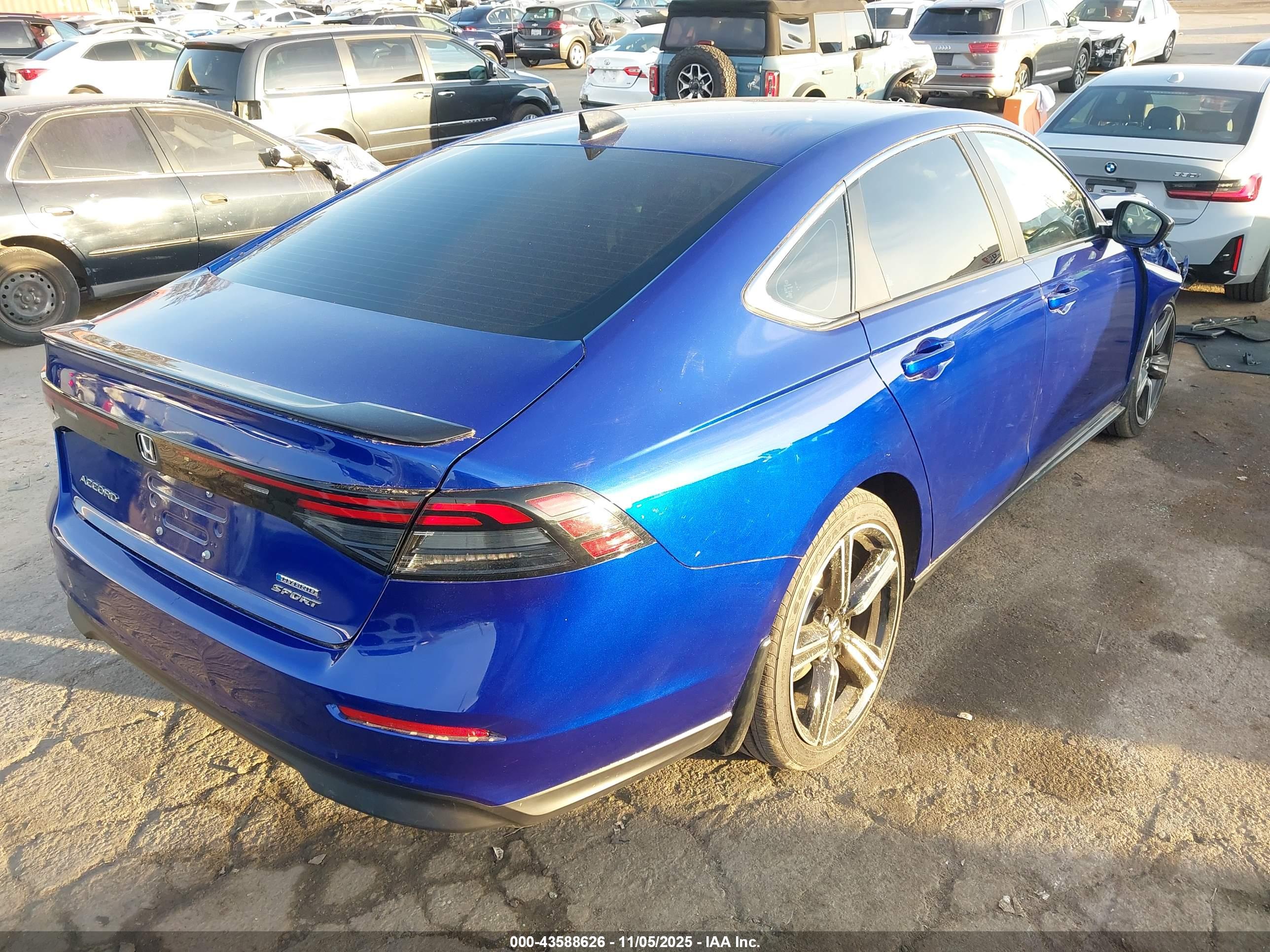 HONDA ACCORD image 4