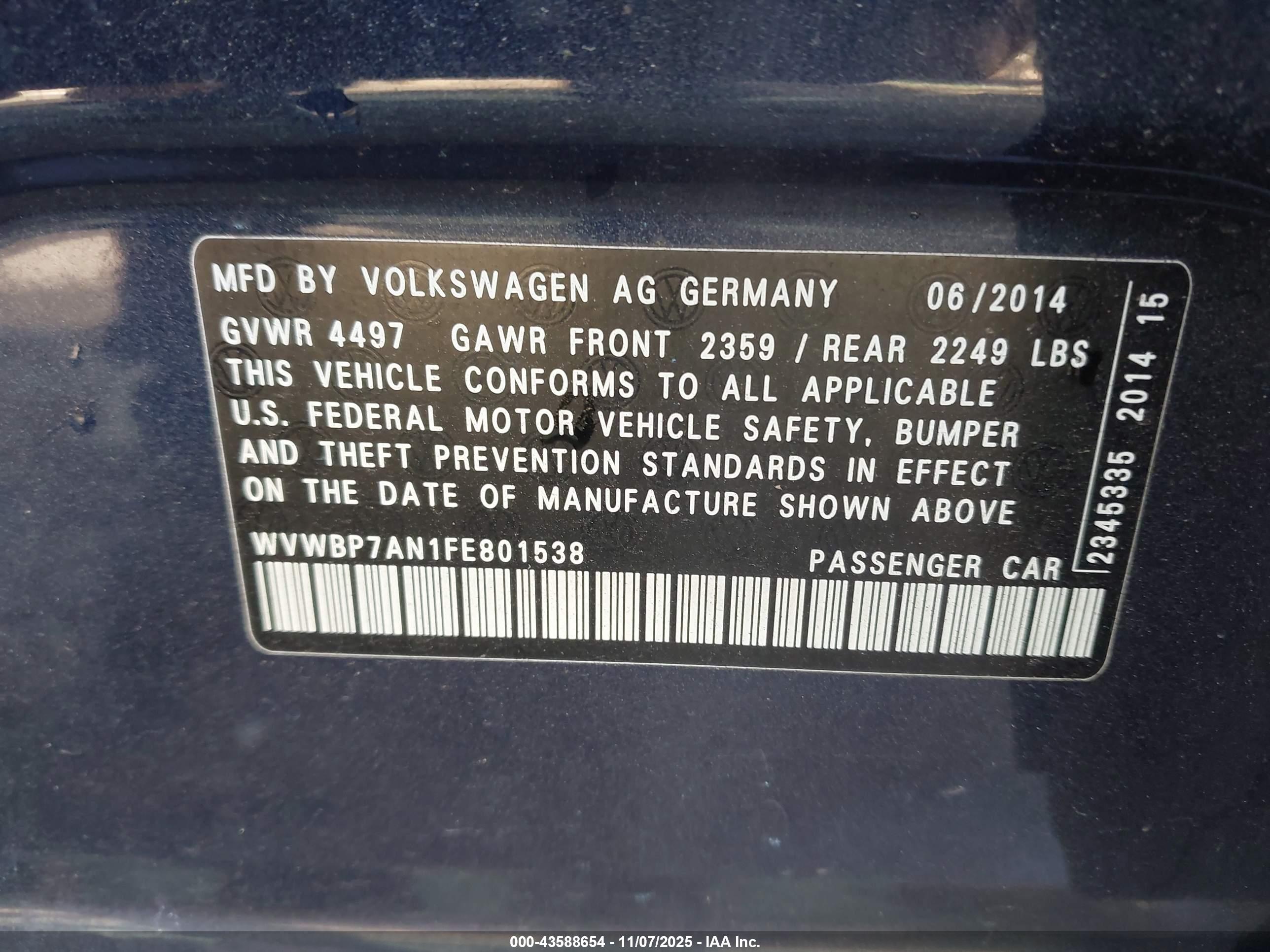 VOLKSWAGEN CC image 9