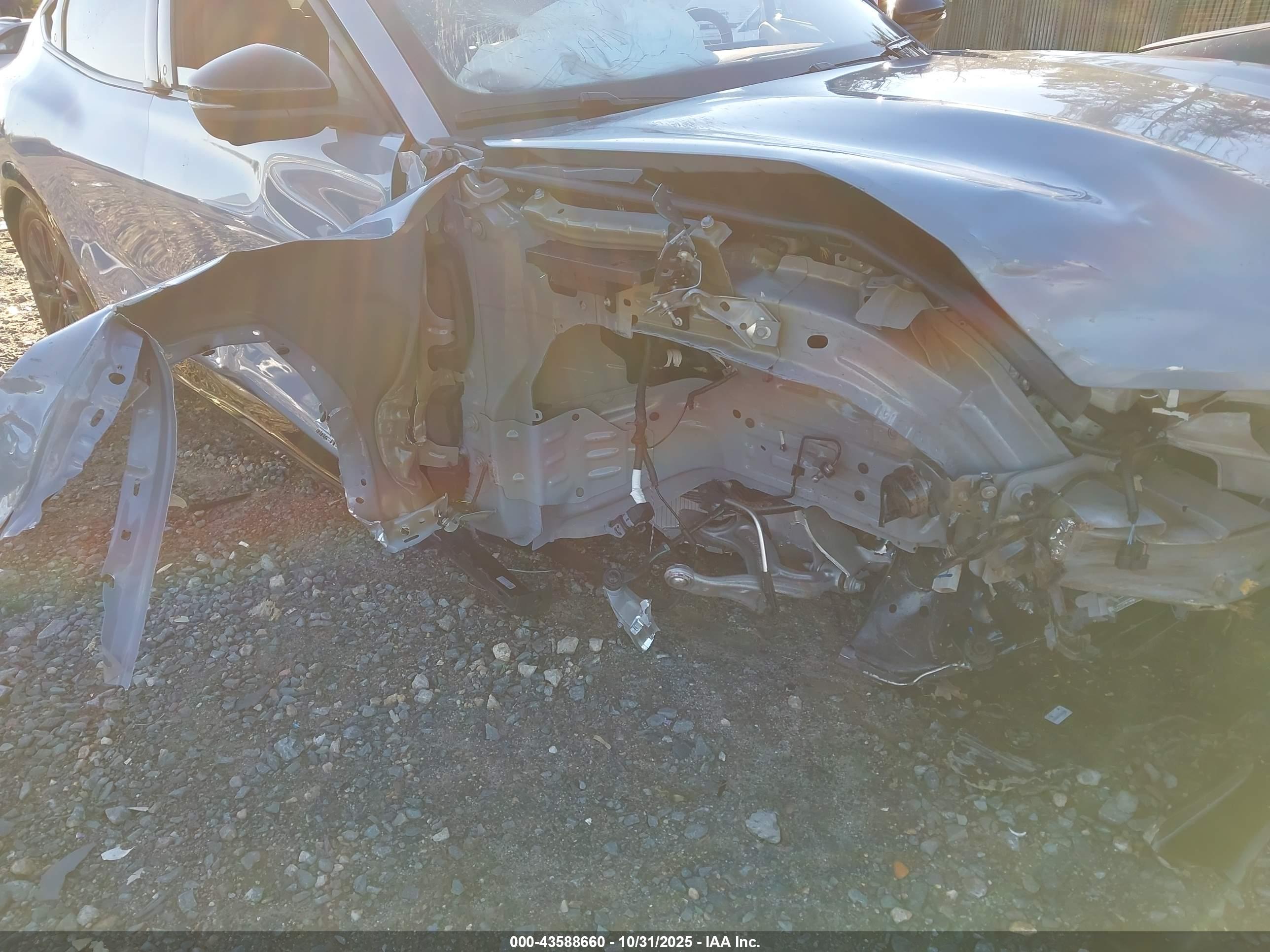 FORD MUSTANG image 6