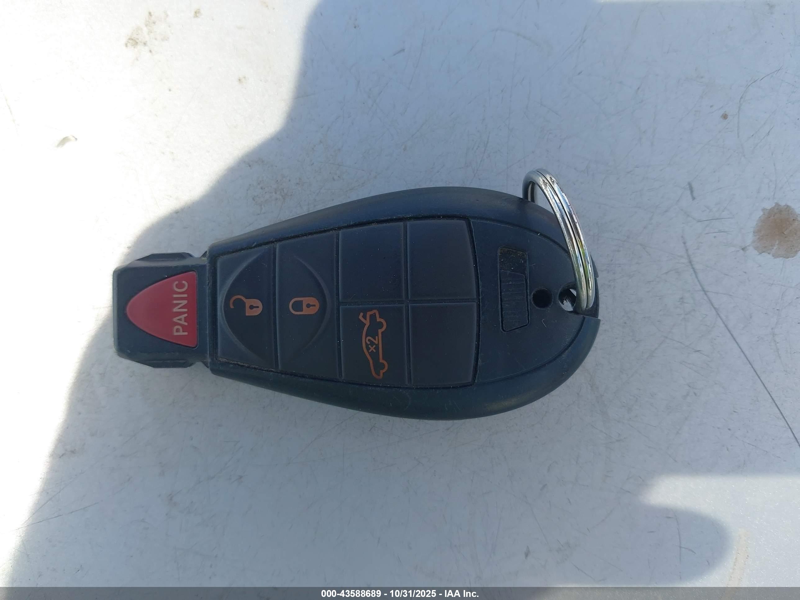DODGE CHALLENGER image 11