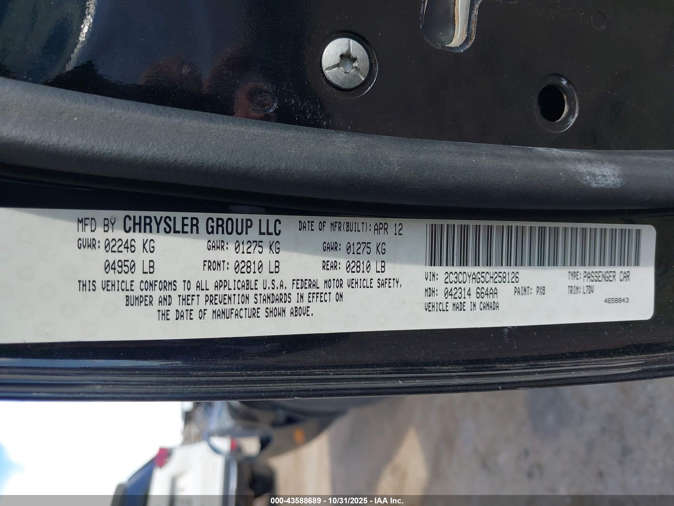 DODGE CHALLENGER image 9