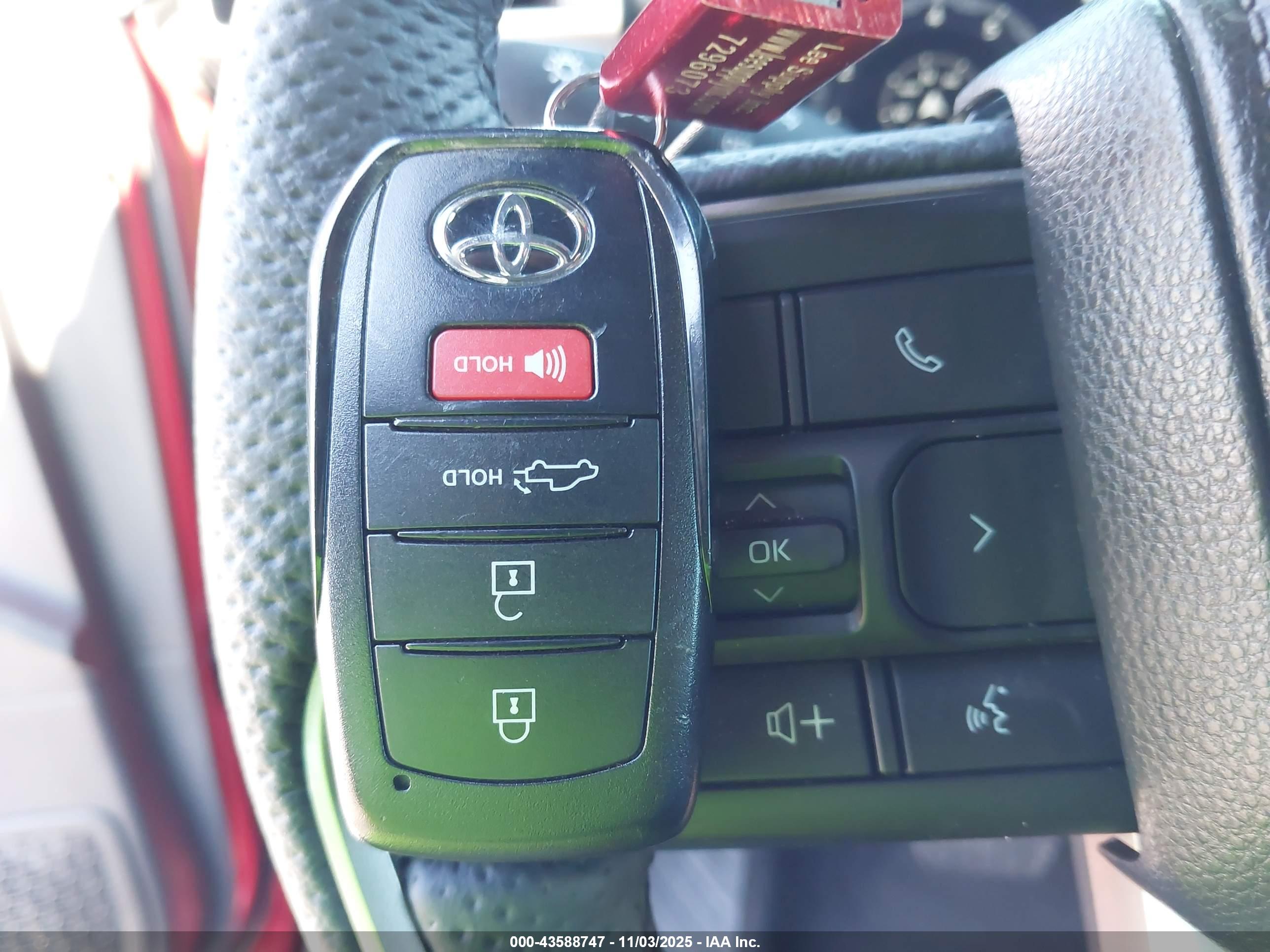TOYOTA TACOMA image 11