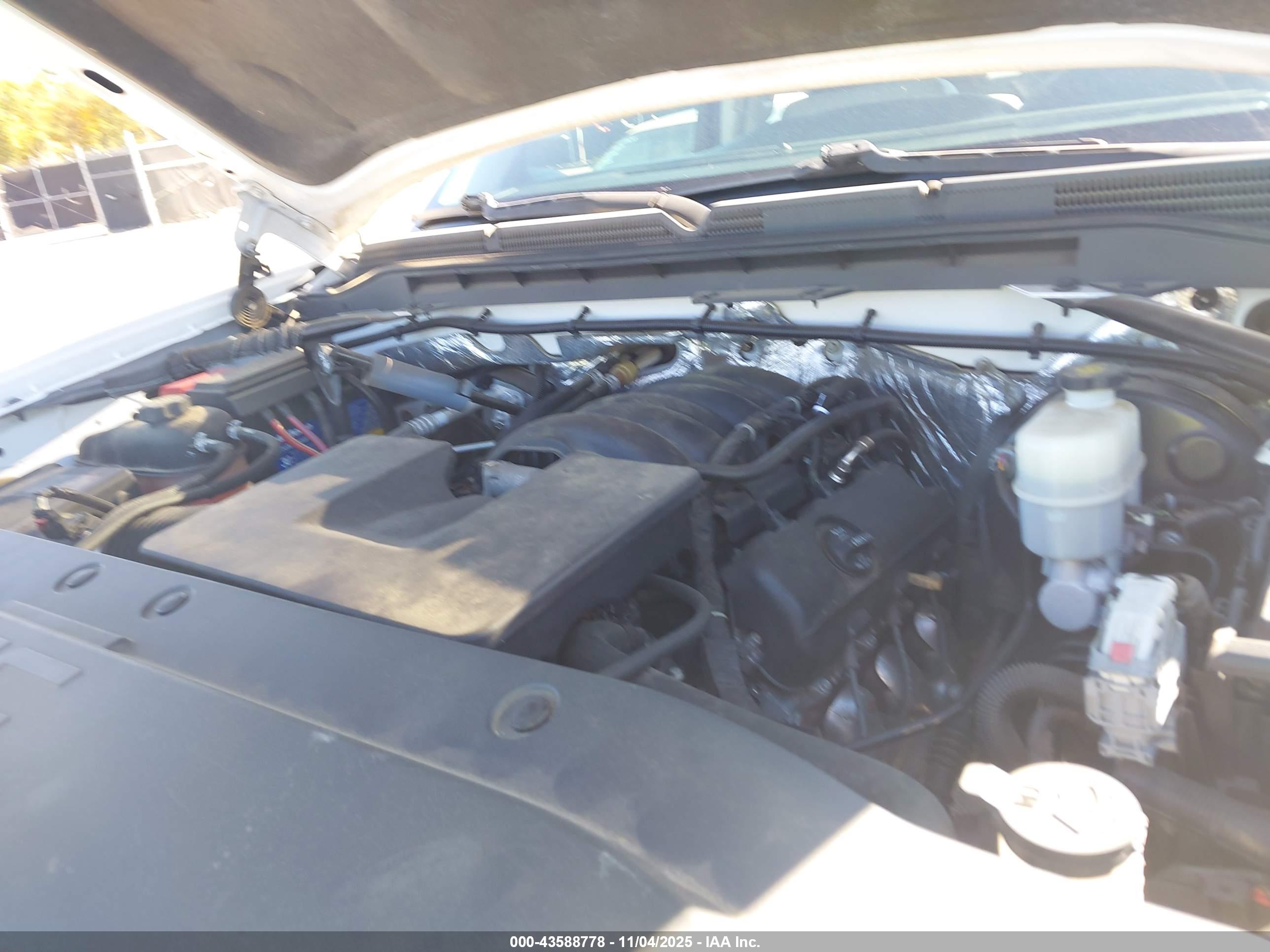 GMC SIERRA image 10