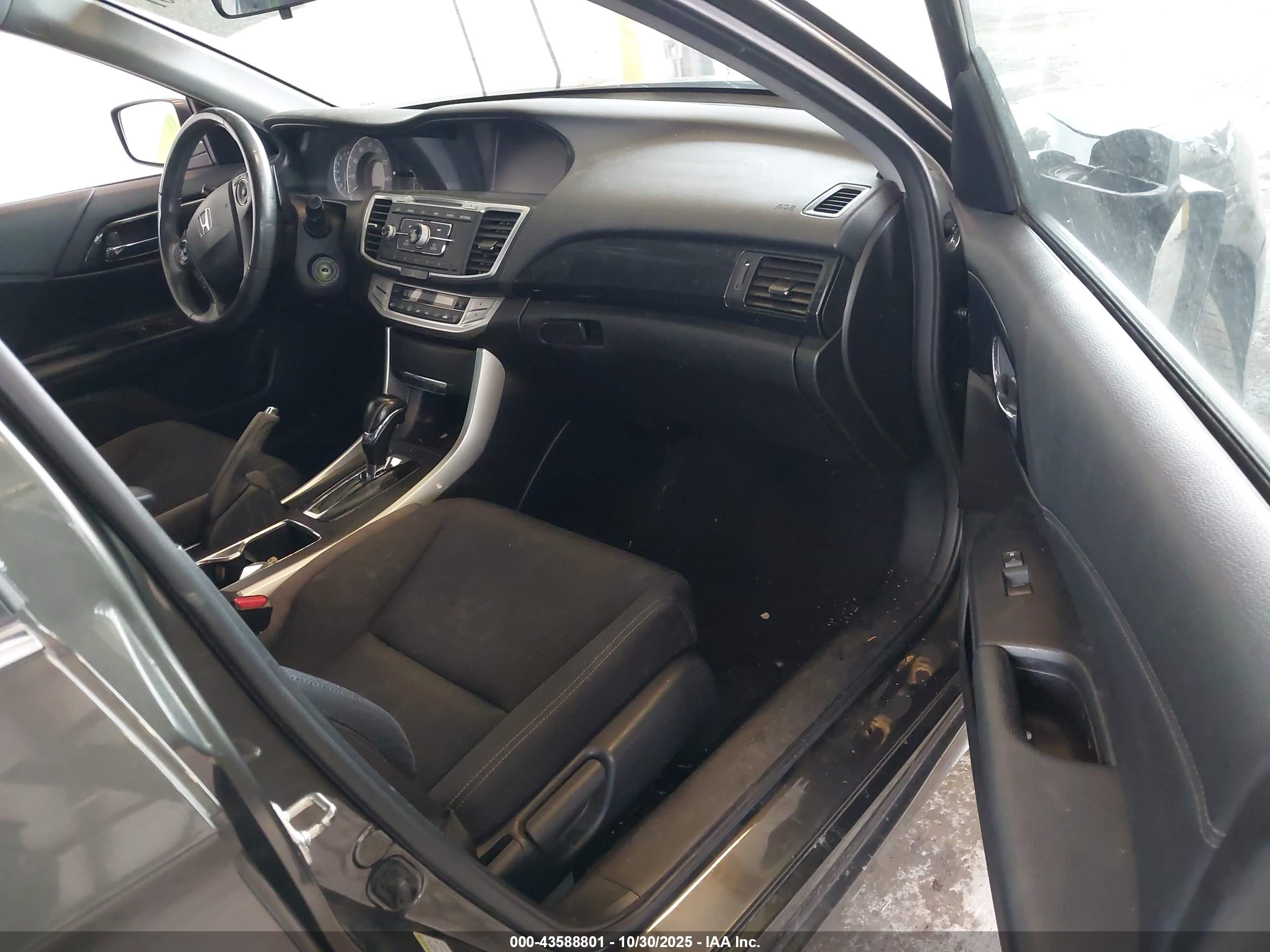 HONDA ACCORD image 5