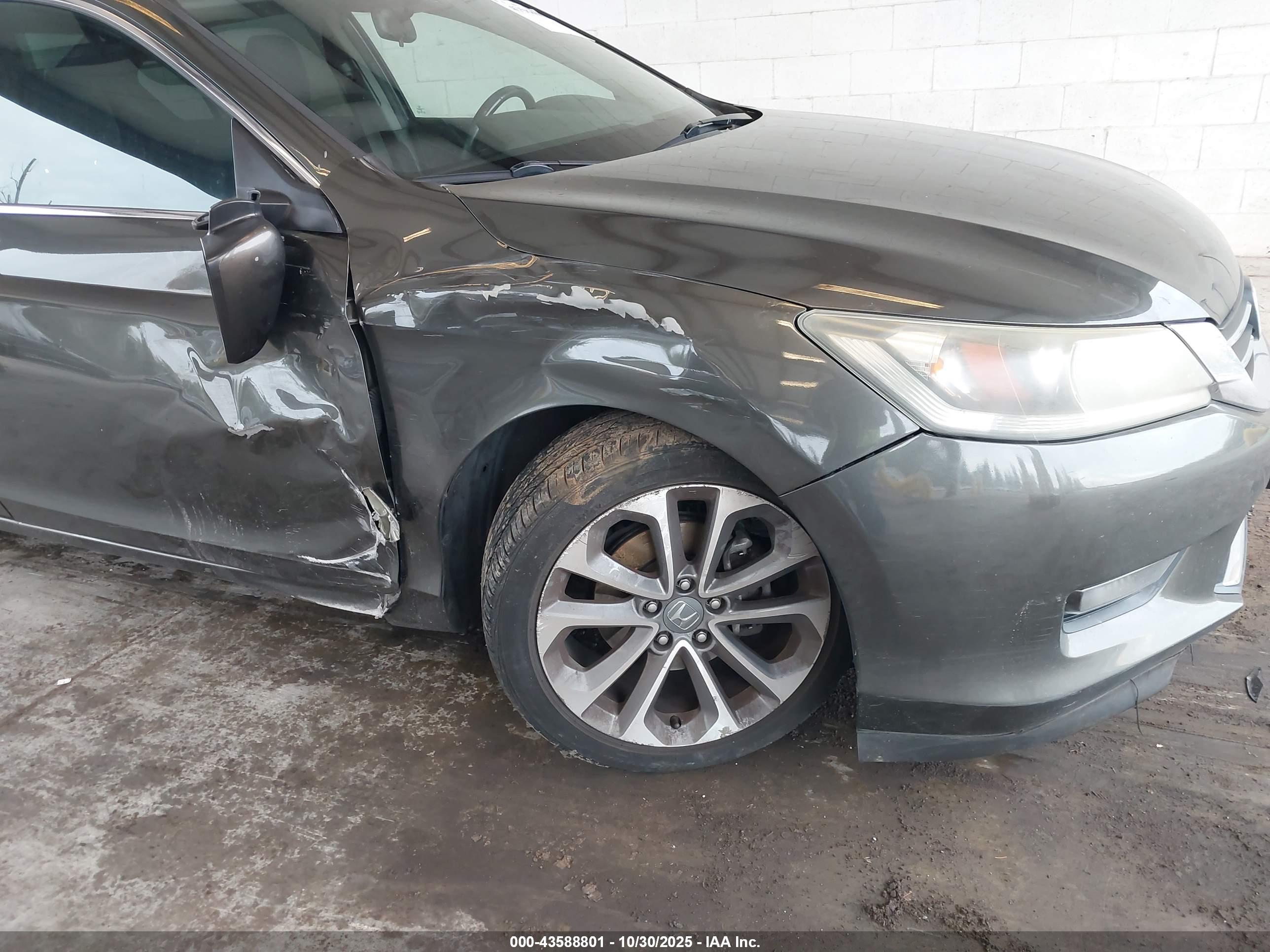 HONDA ACCORD image 6