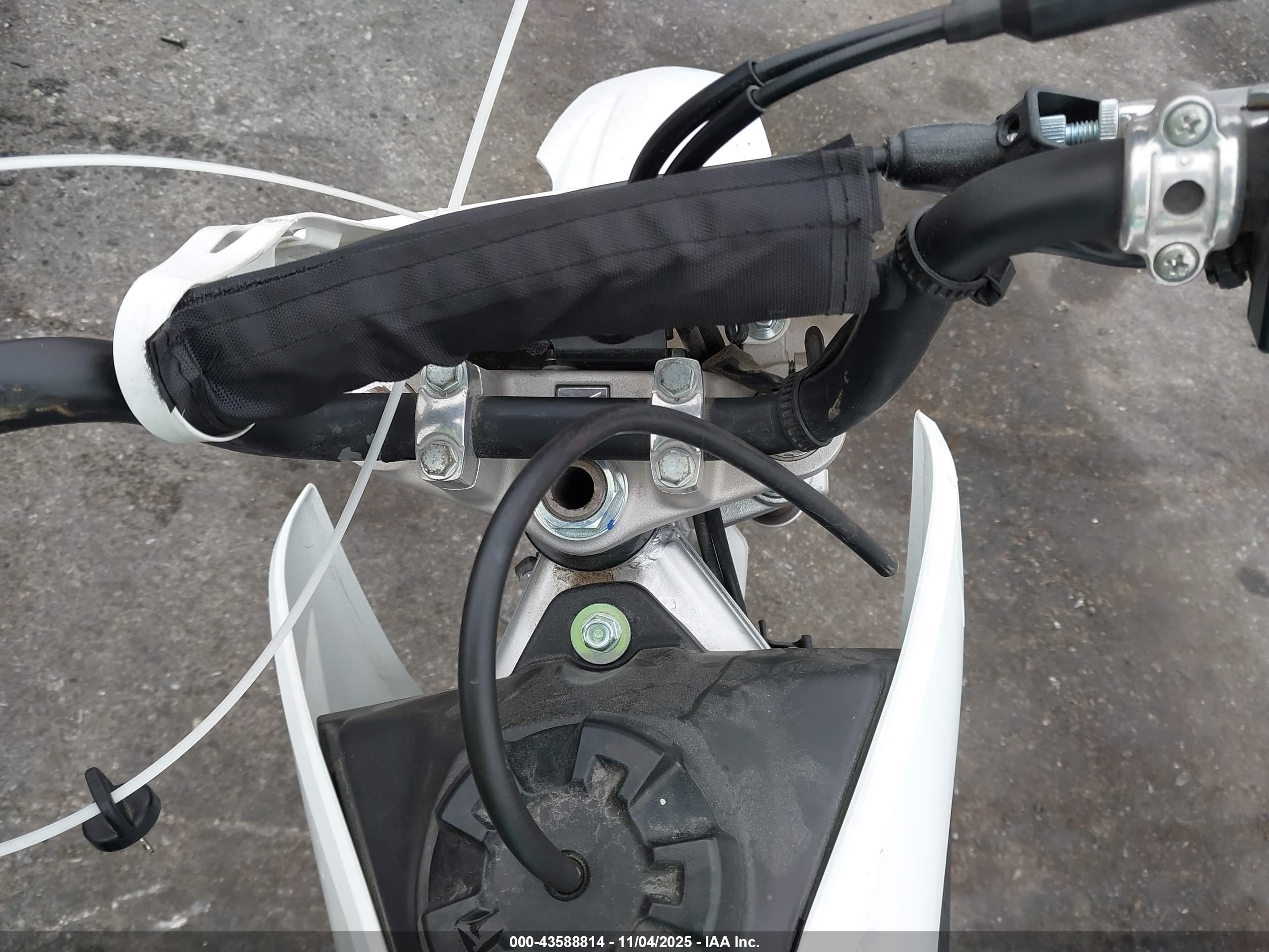 HONDA CRF110 image 7