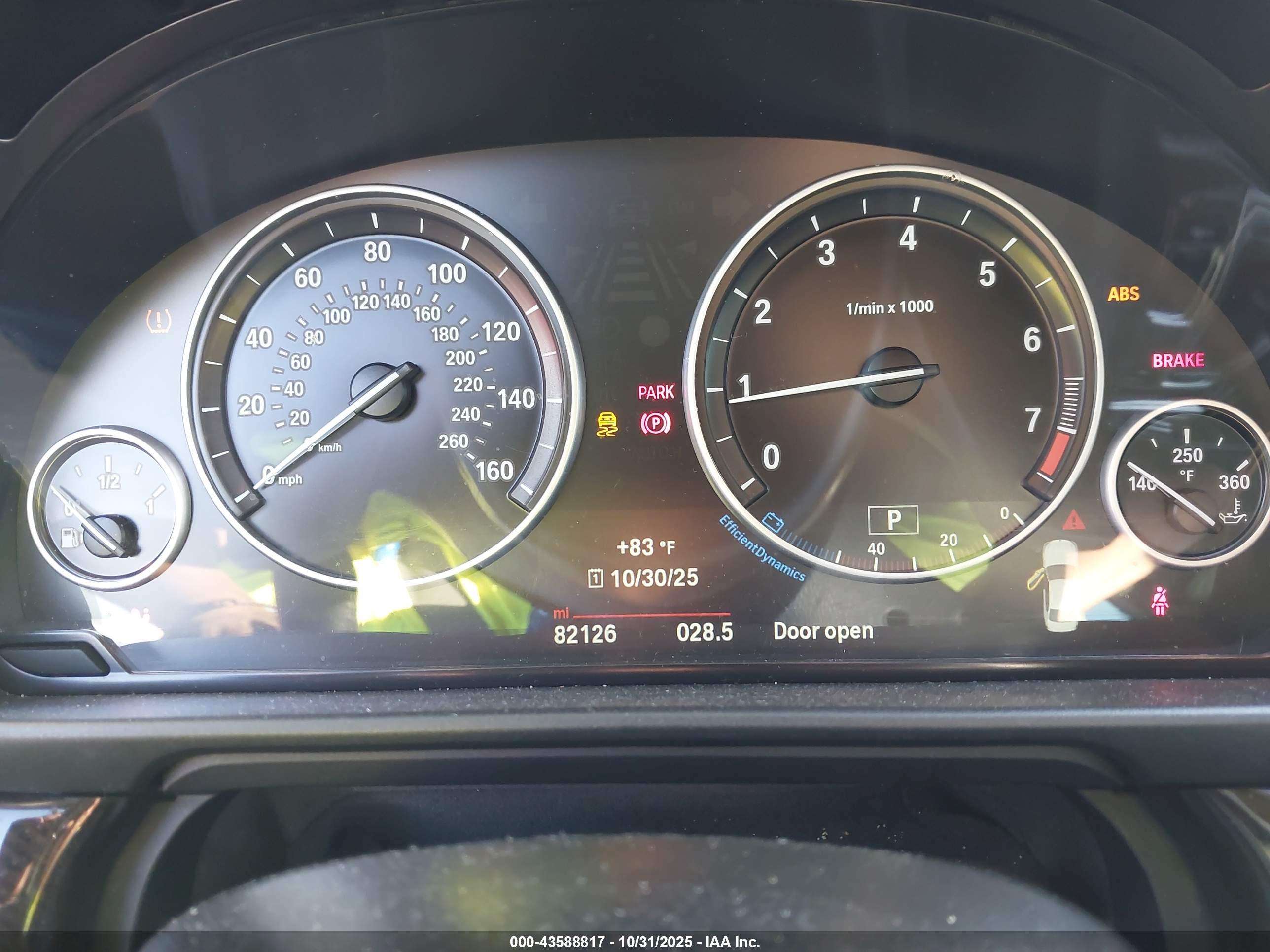BMW 528I image 7