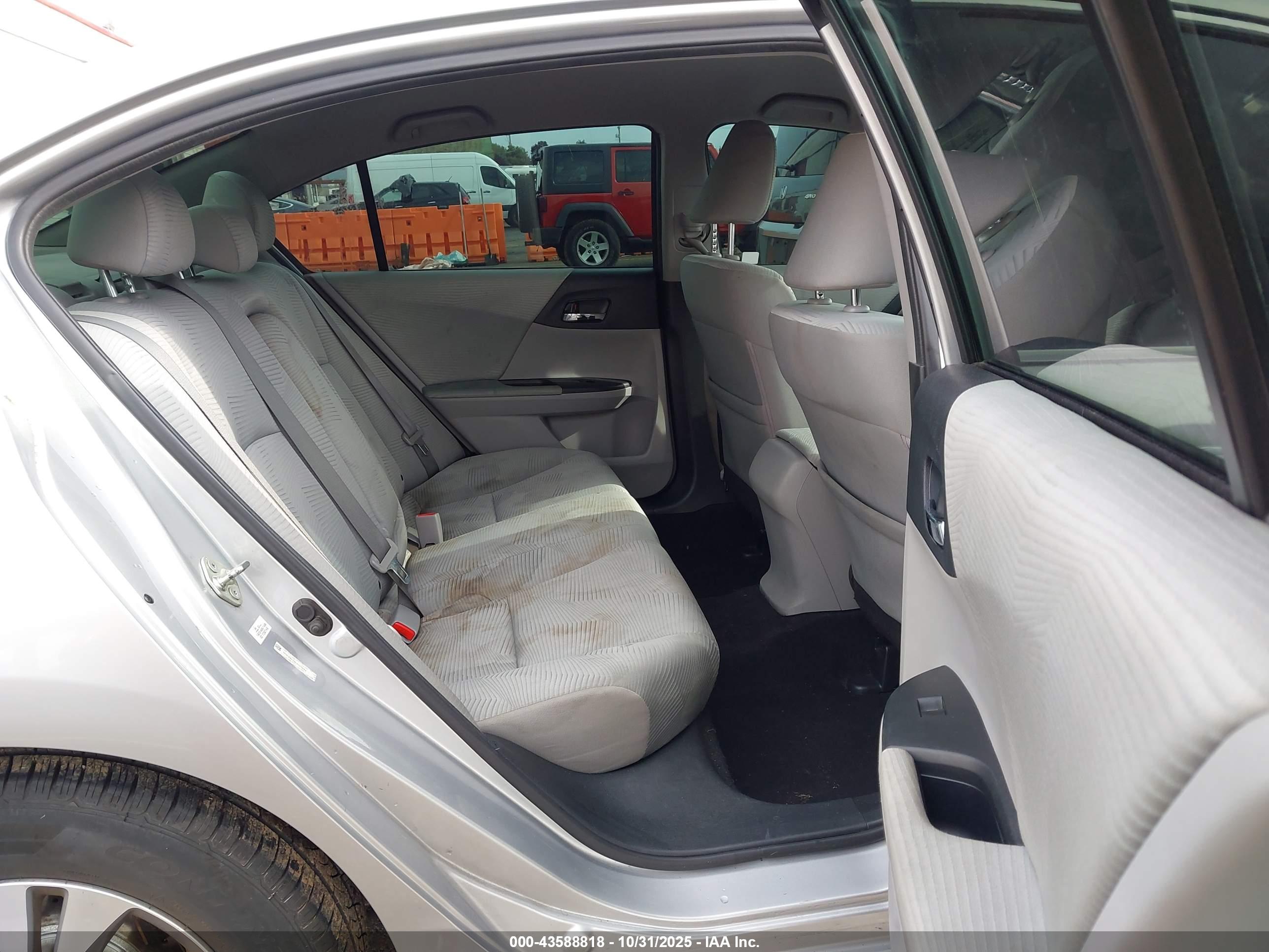 HONDA ACCORD image 8