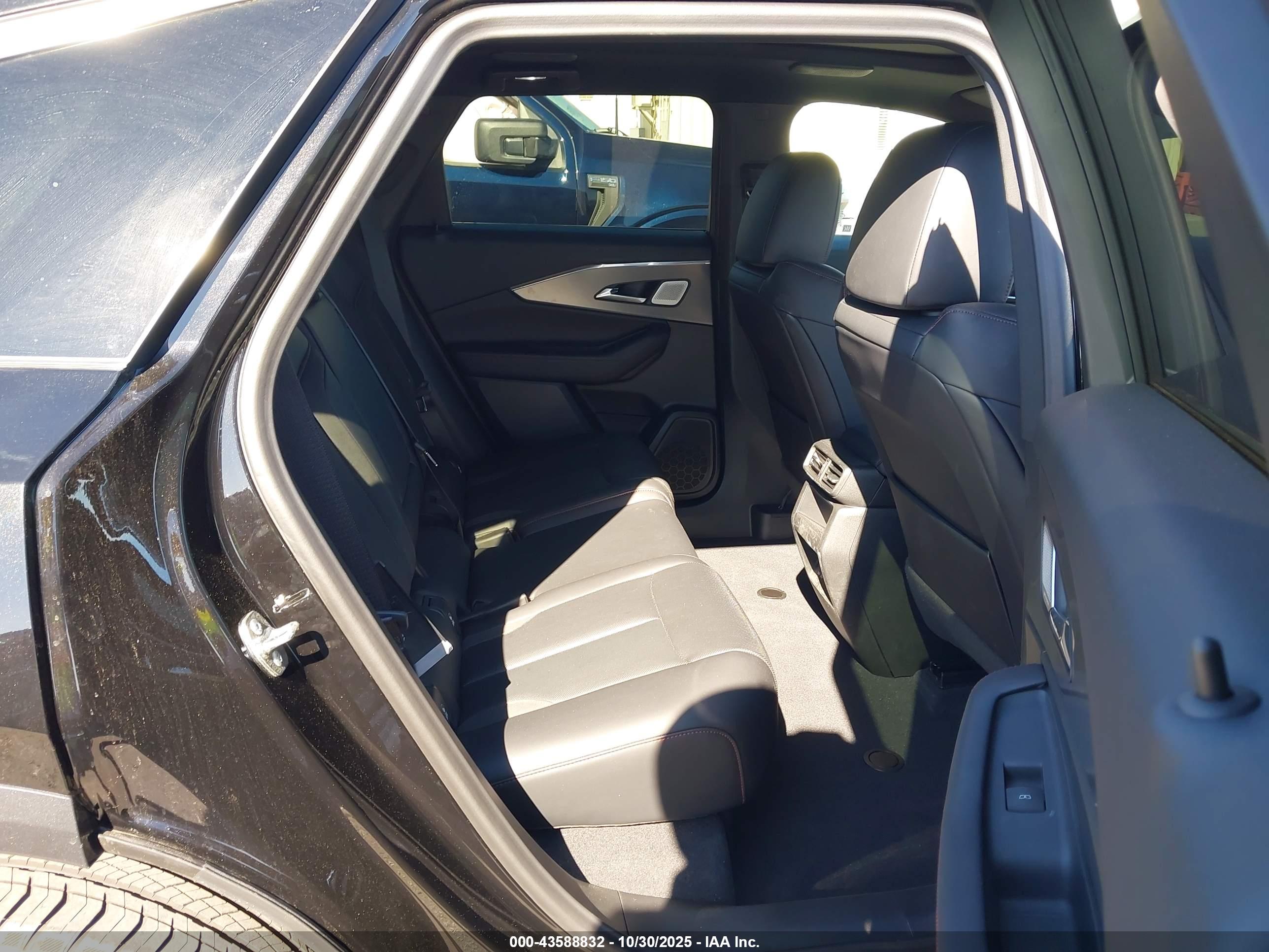 ACURA ZDX image 8
